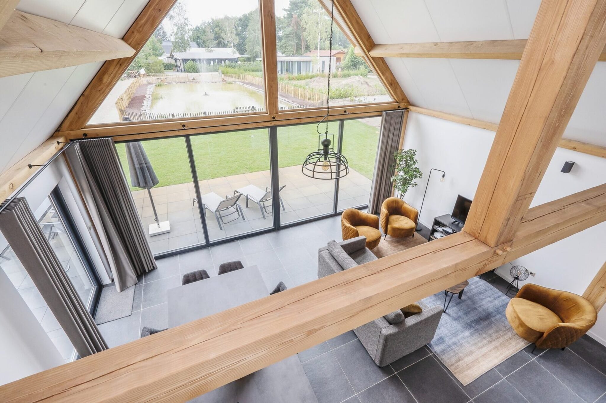 Farm Lodge 687-Woonkamer