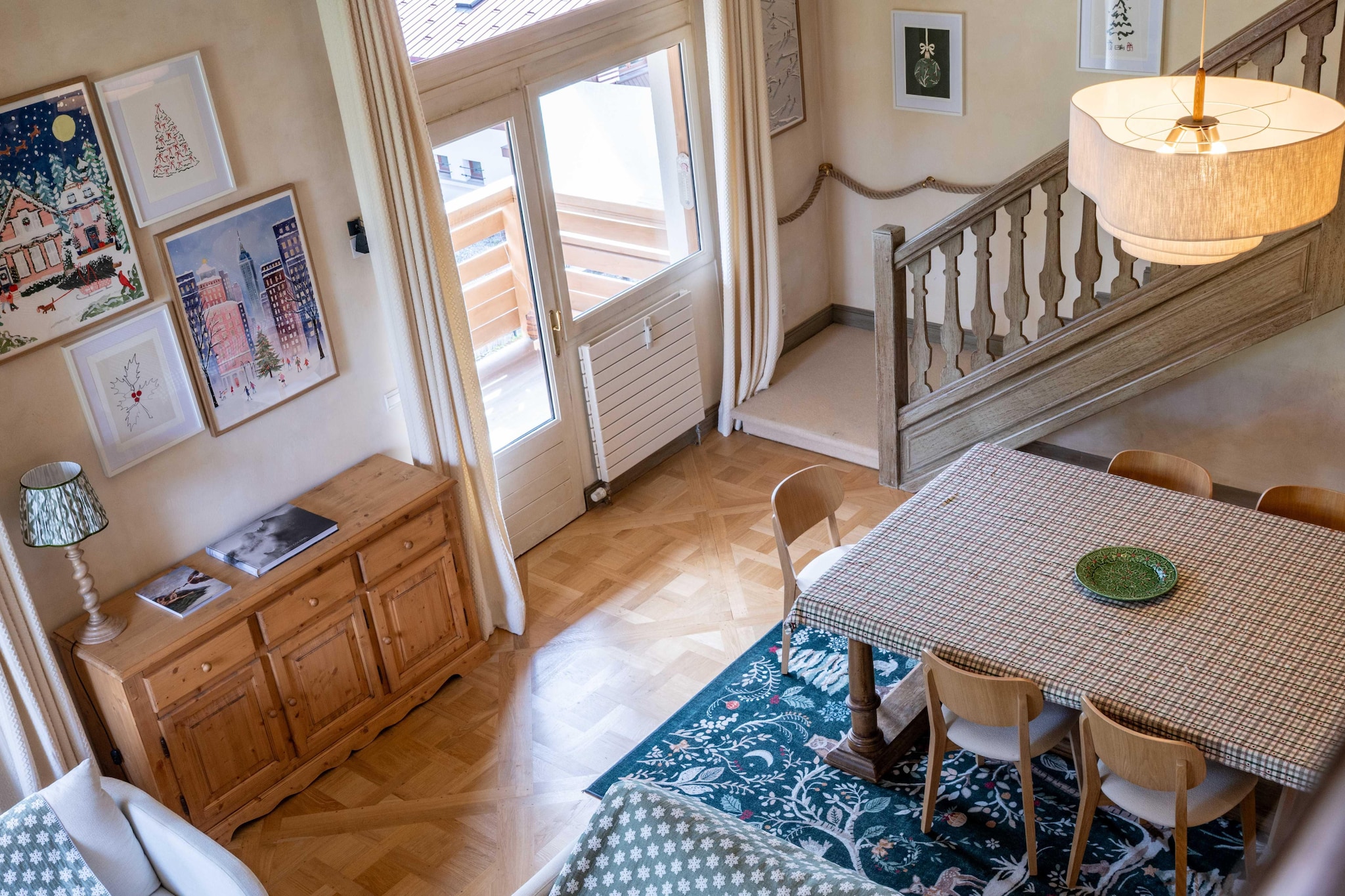 NL-48-CRISTAUX-Woonkamer