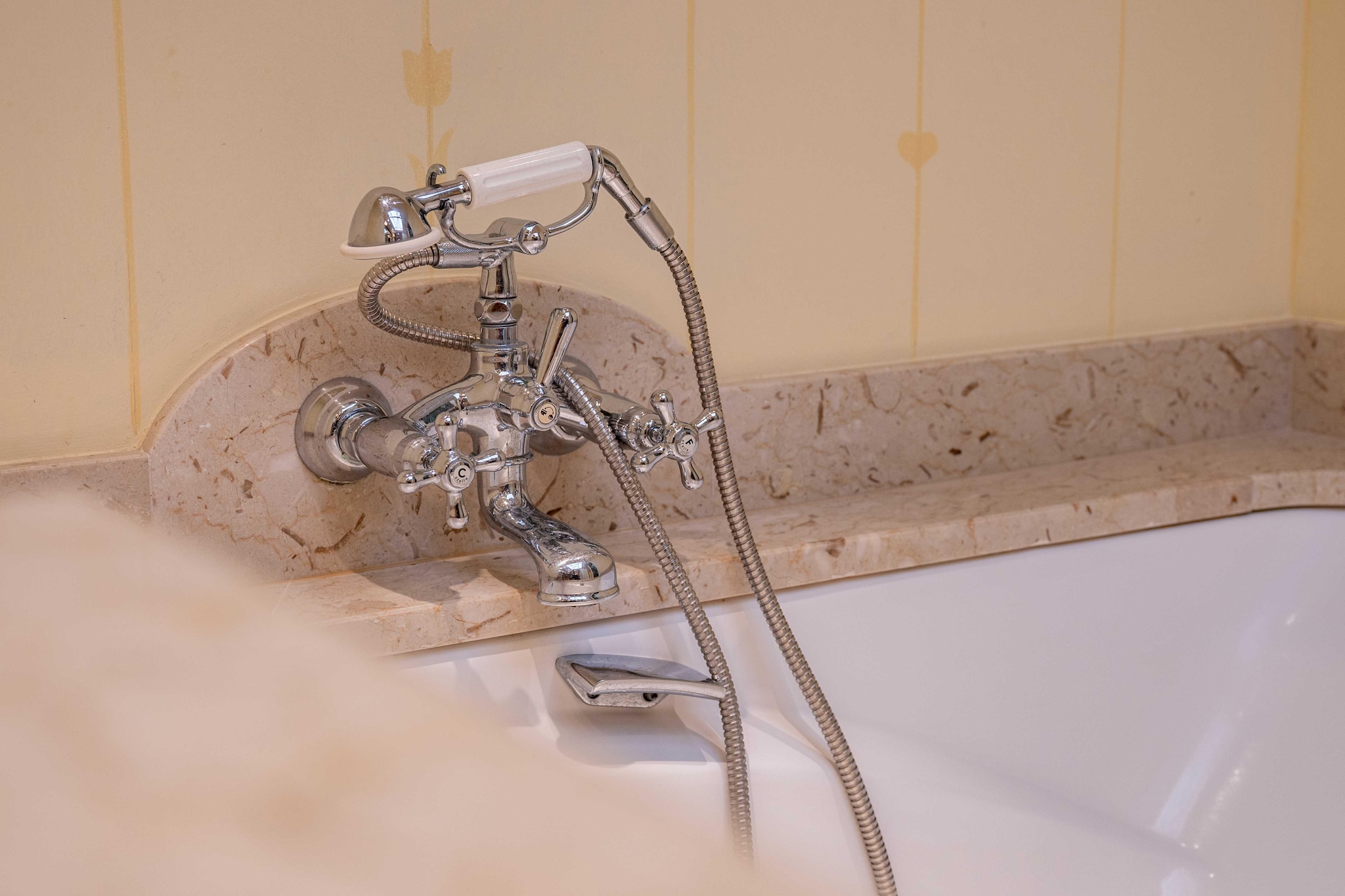 NL-48-CRISTAUX-Badkamer