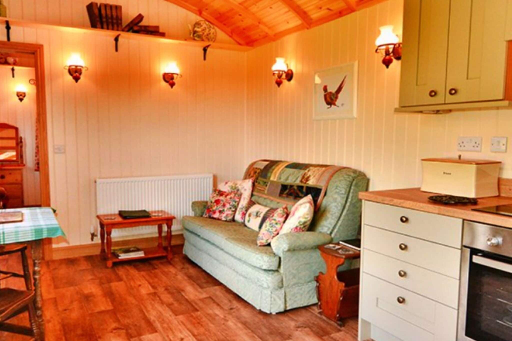 Shepherd's Lodge at Morrells Wood - Woonkamer