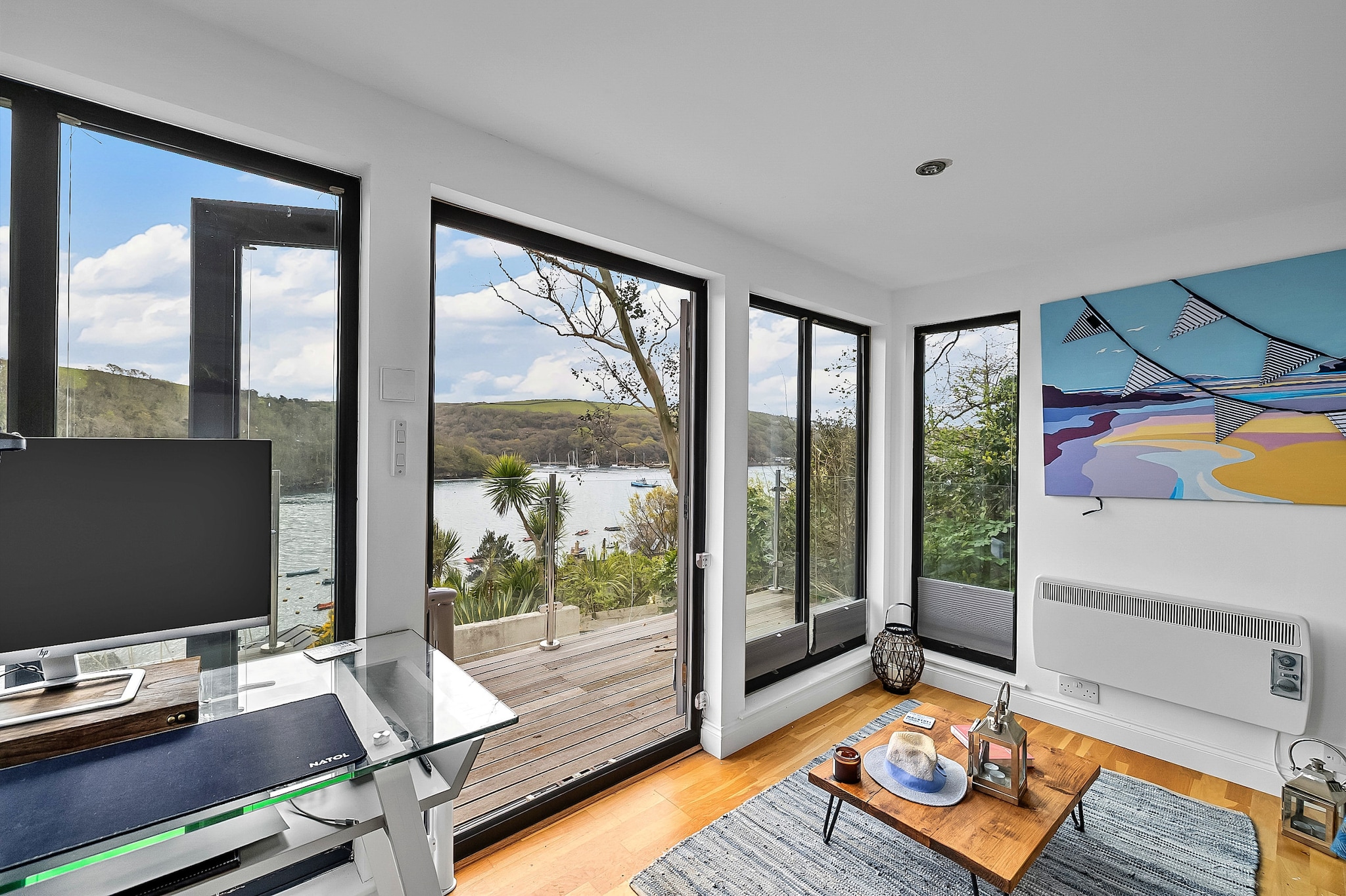 Garden Cottage in Fowey - Living room