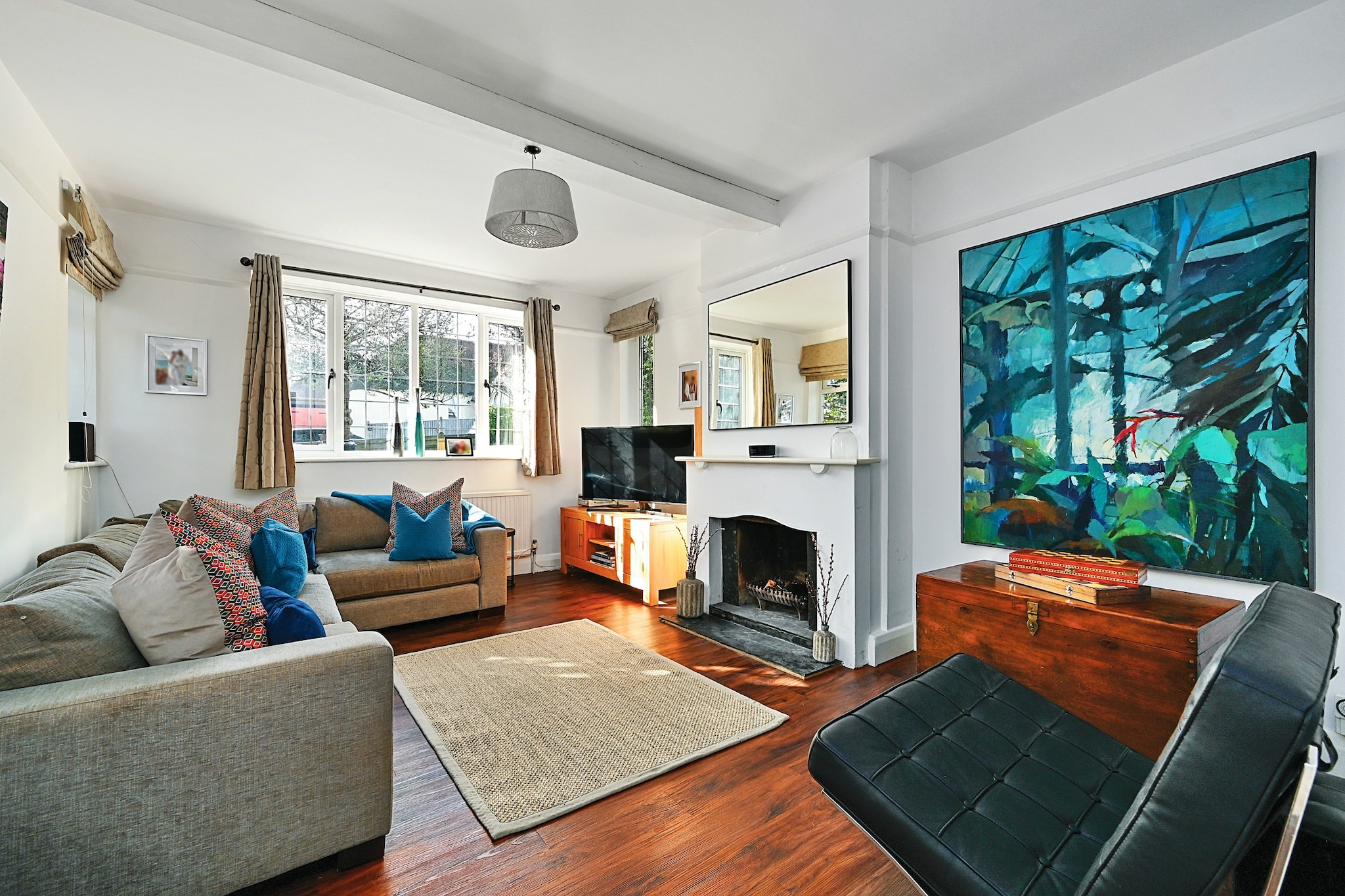 19, South Way - Living room