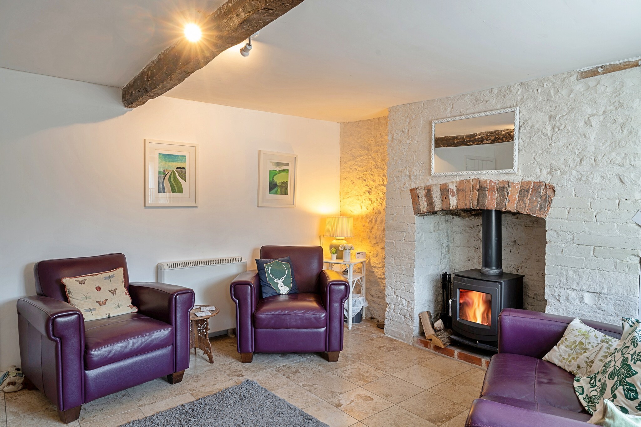 Greenhills Cottage - Living room