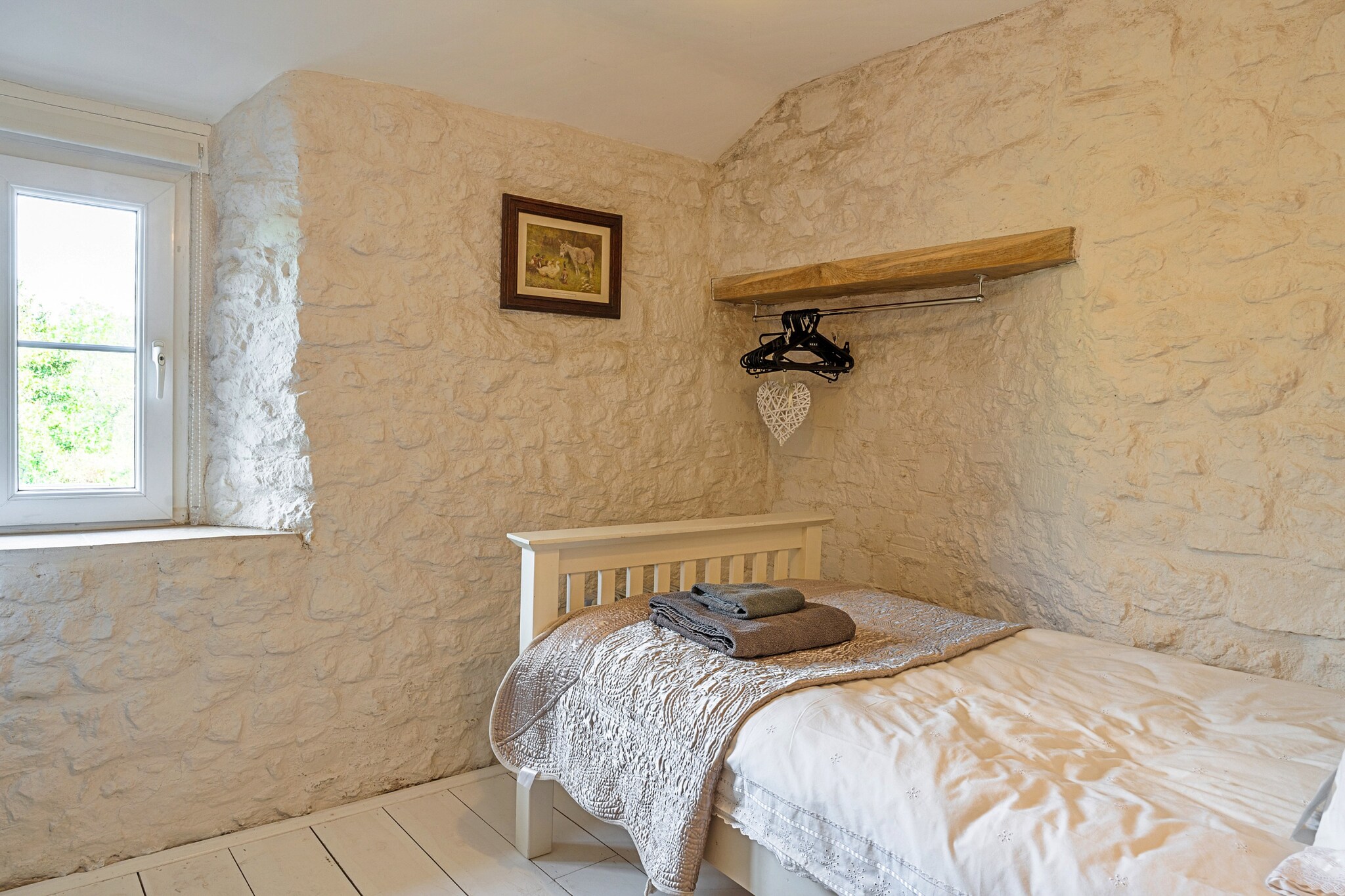 Greenhills Cottage - Bedroom