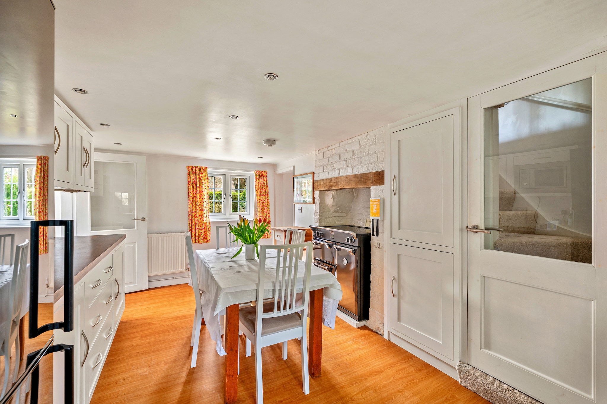 The Nook - Dining room