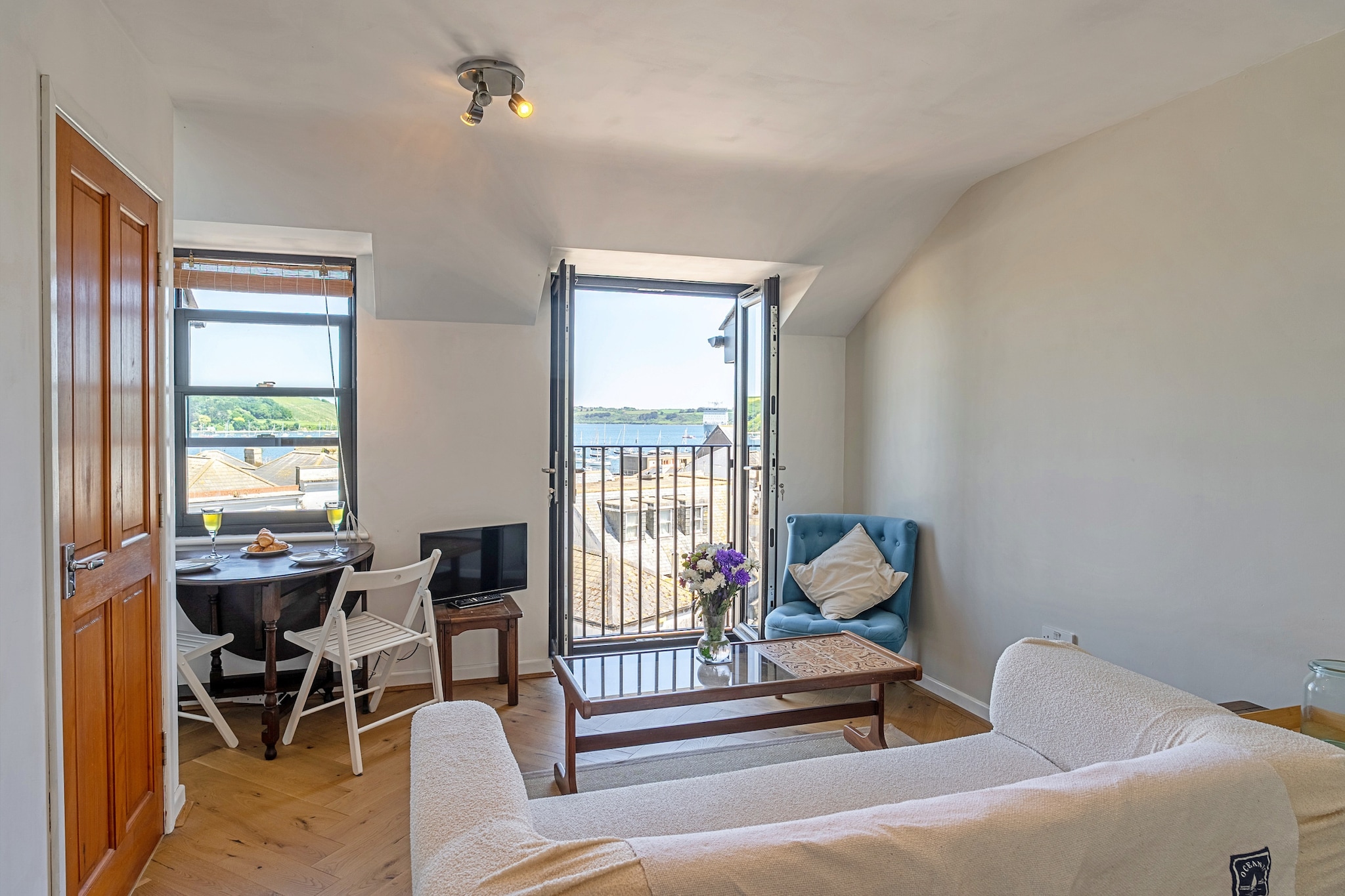 Williams Court - Salon