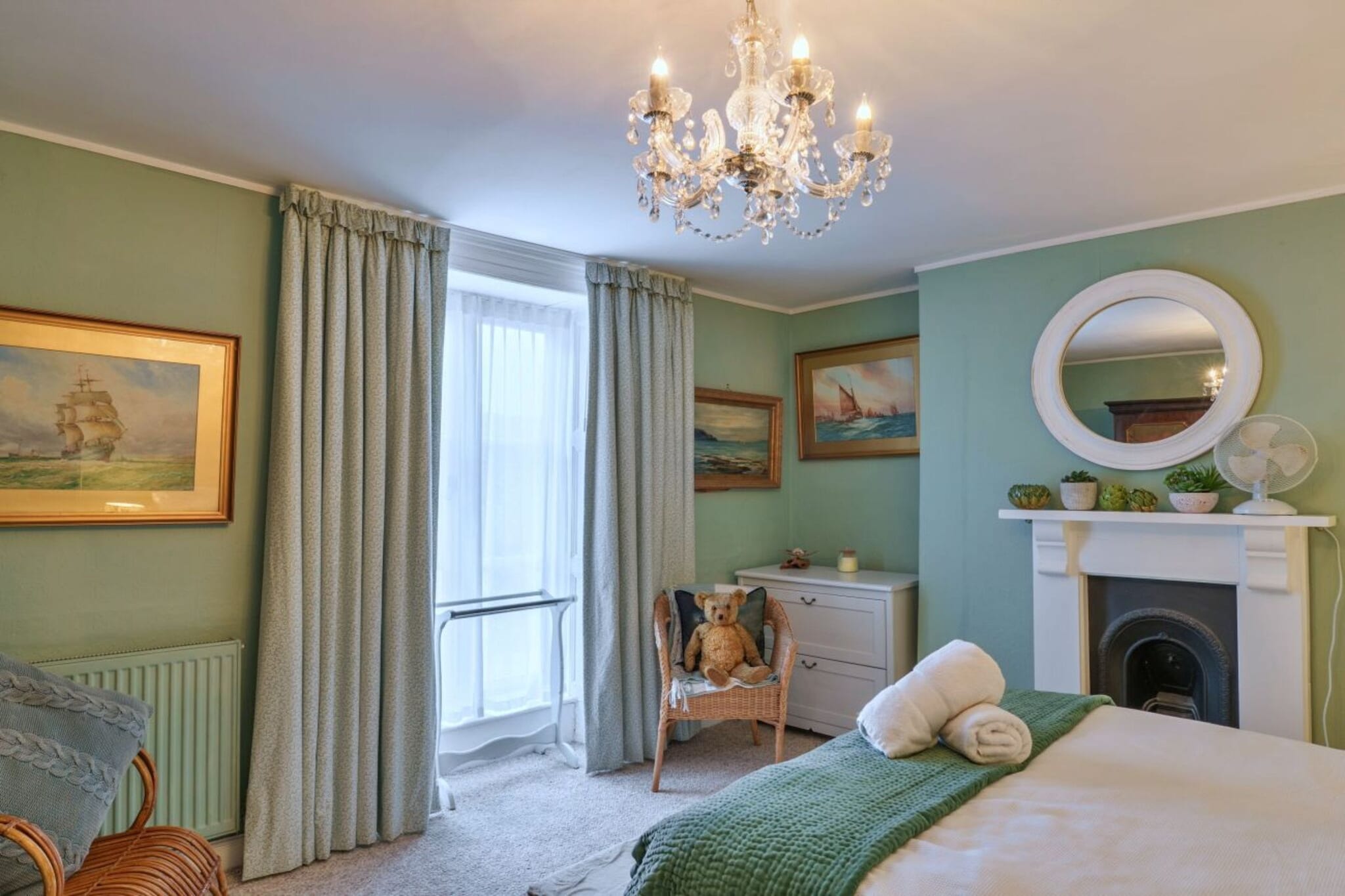 Sunnyside - Bedroom