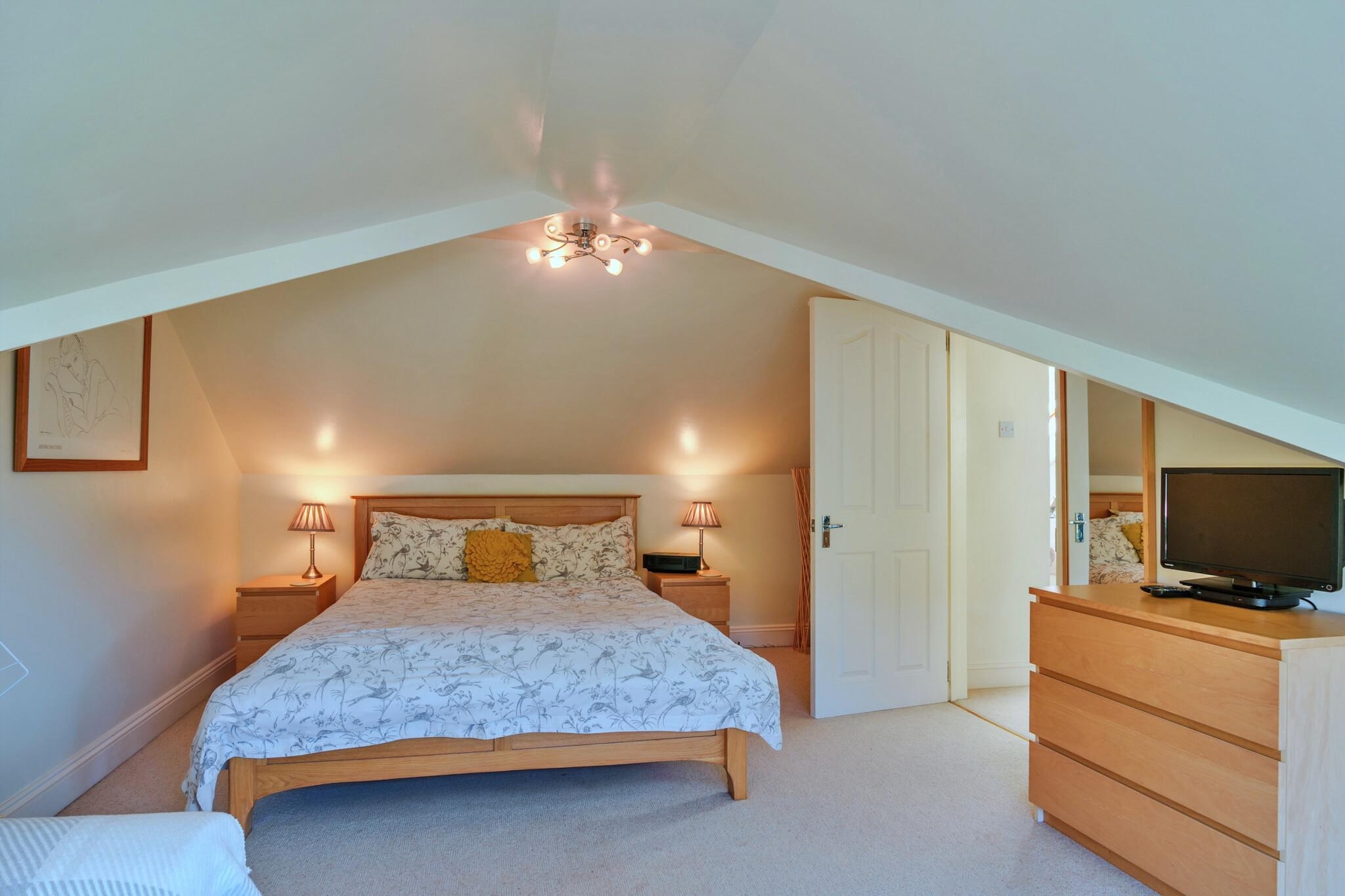 Upper Deck - Bedroom