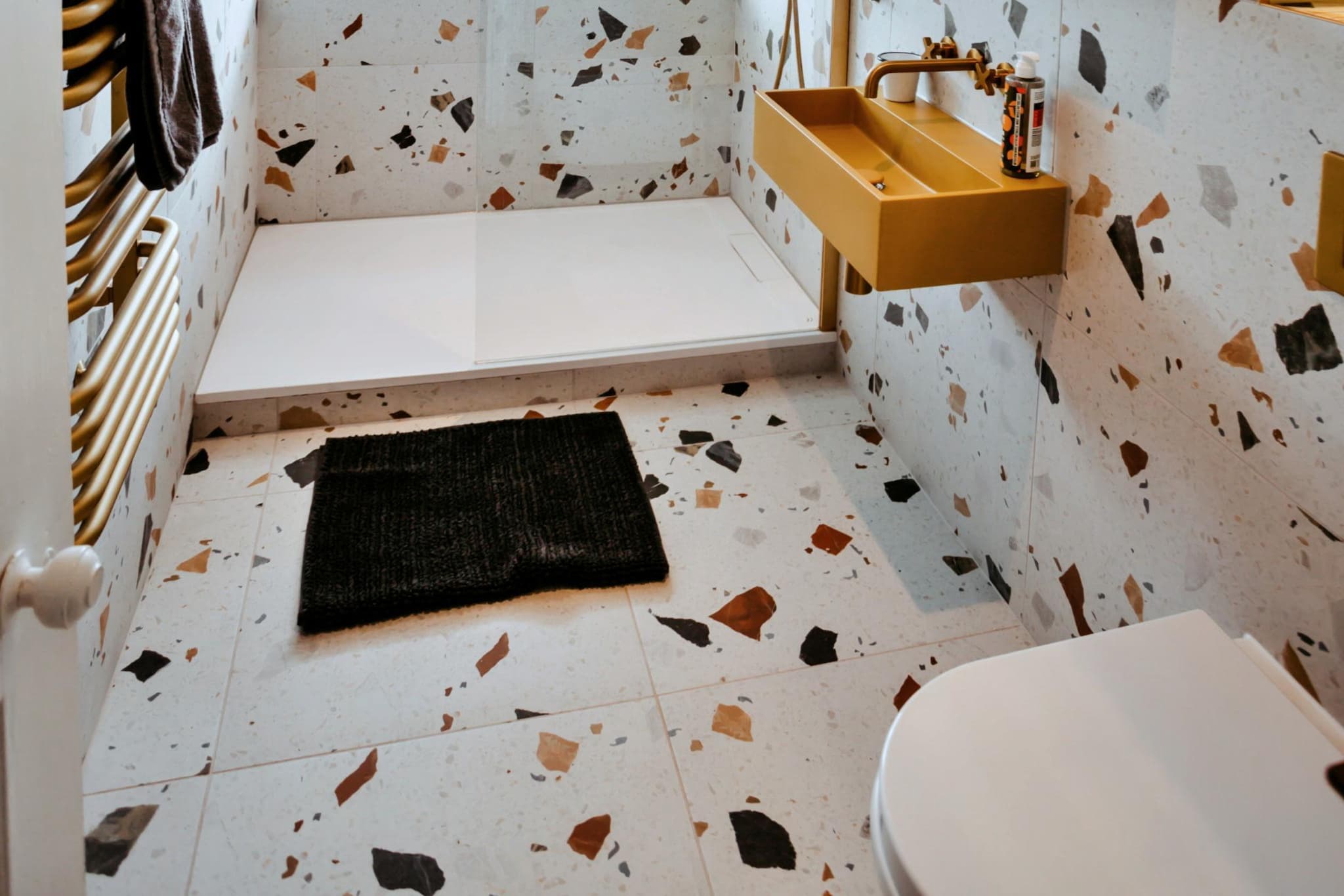 Cliff House, Kingsand - Bathroom