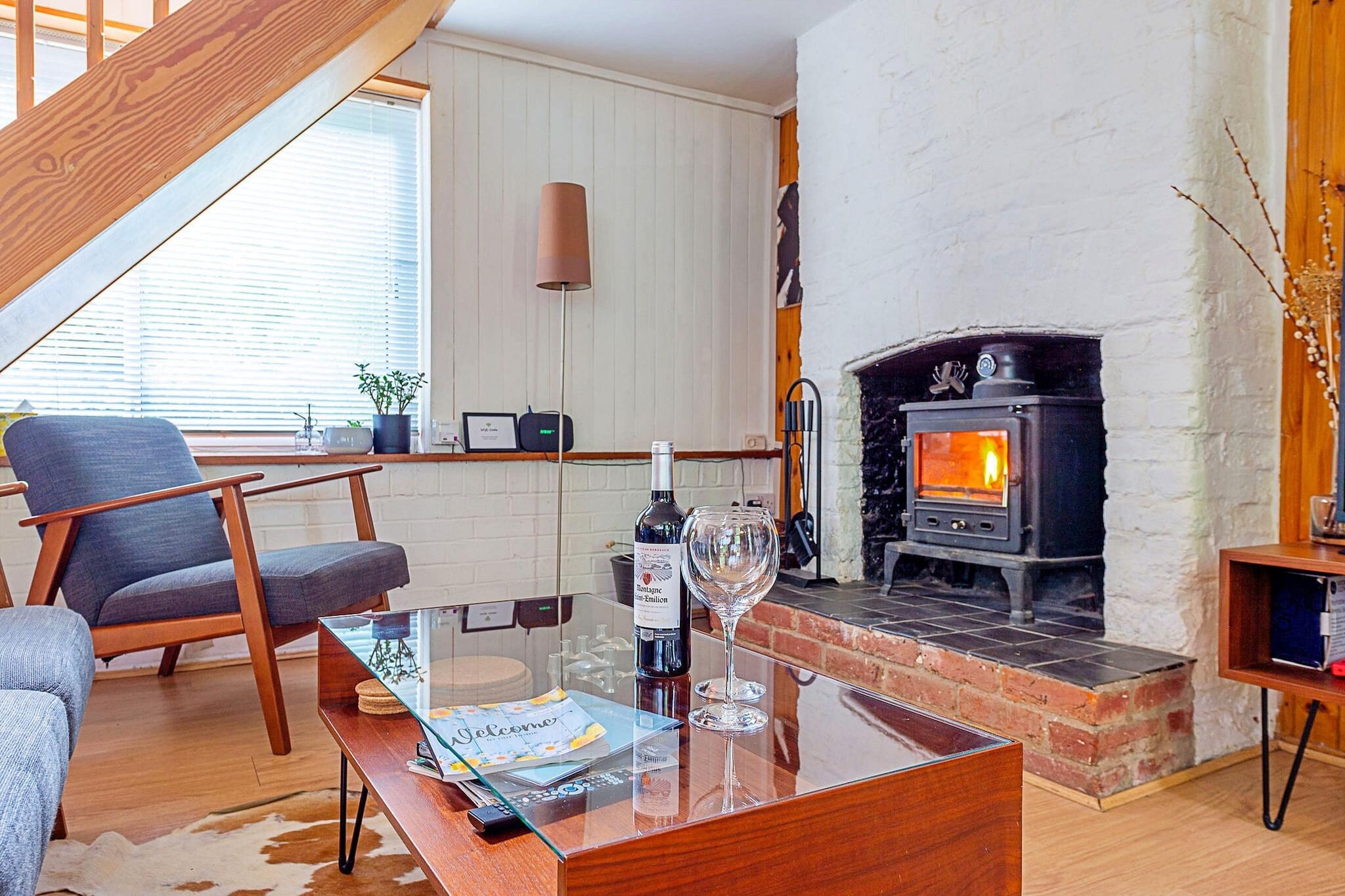 Hollybush Studio - Living room