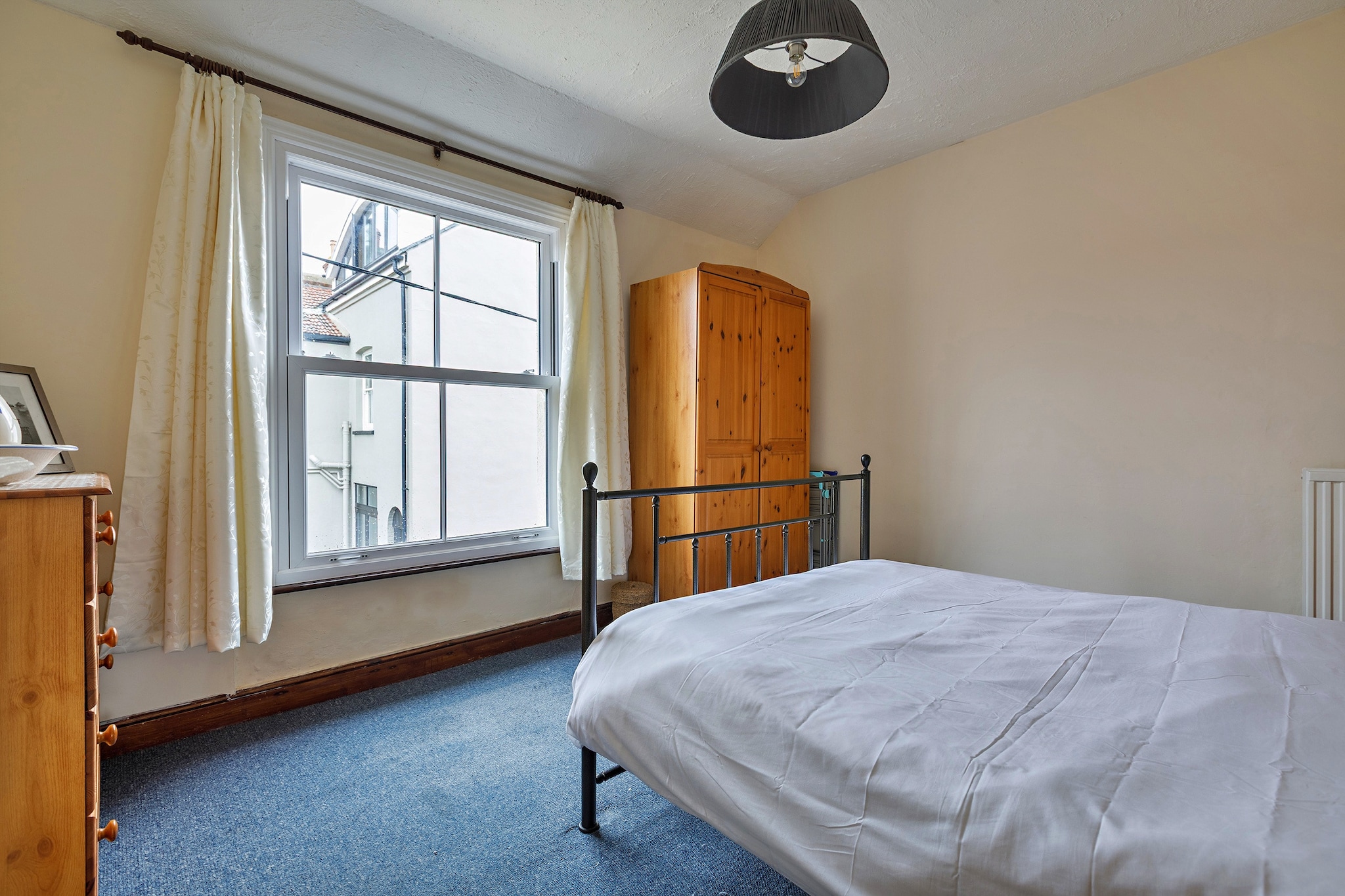 Cliff Road - Bedroom