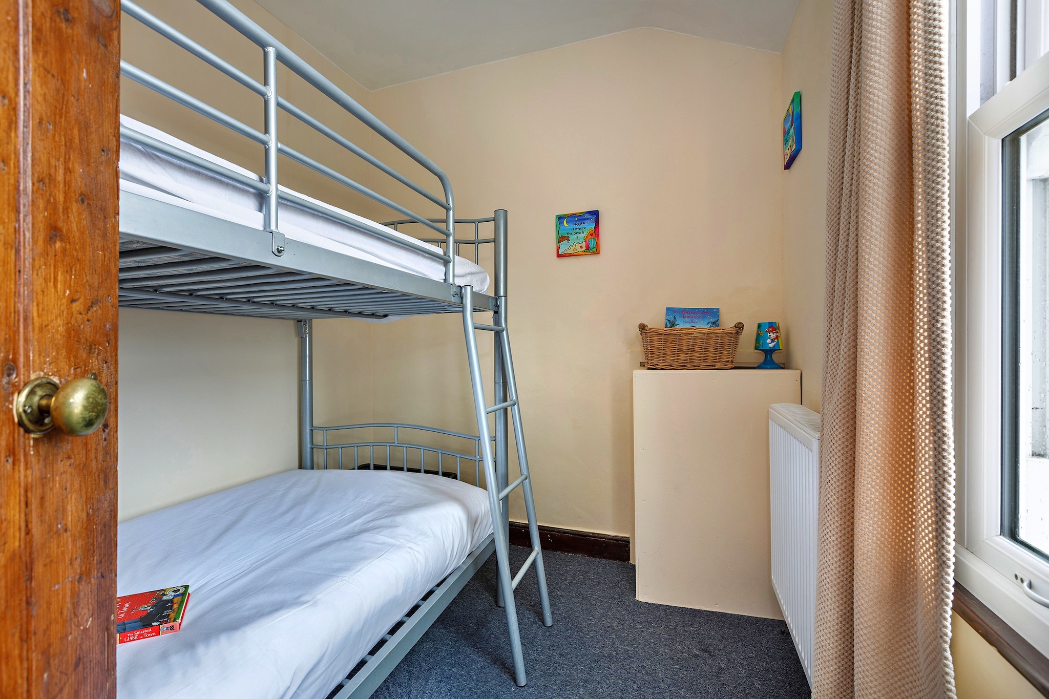 Cliff Road - Bedroom