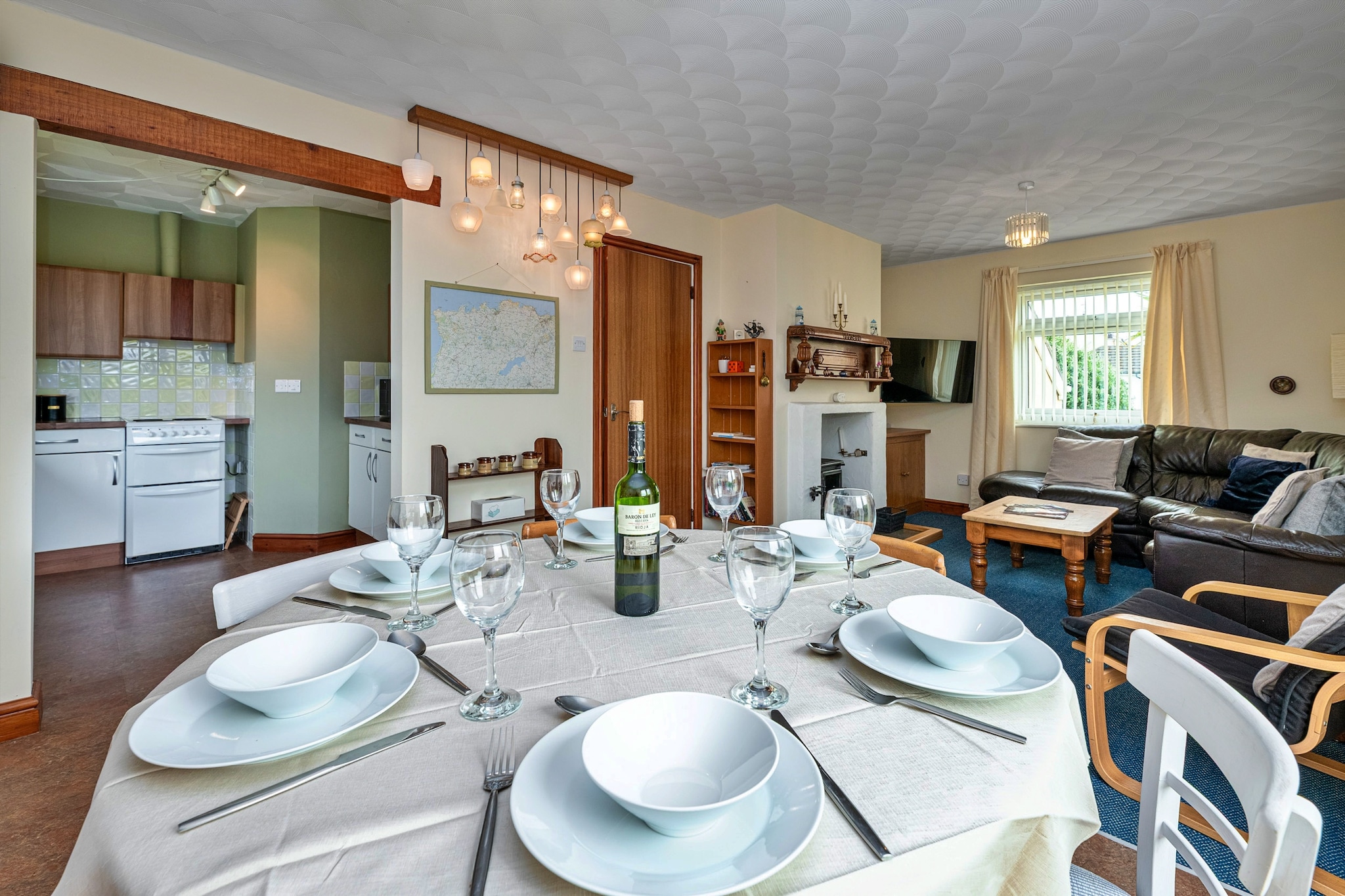 Nant Y Mynydd - Dining room
