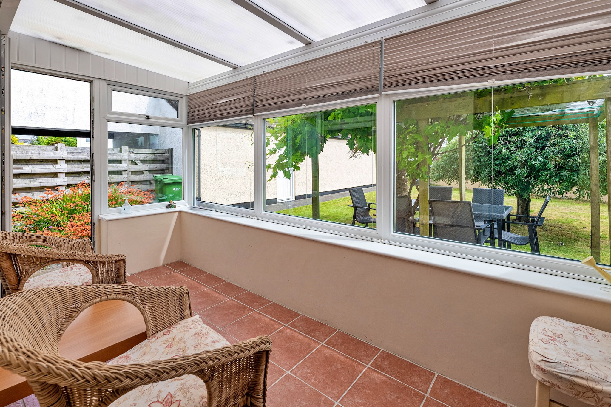 Nant Y Mynydd - Terrace balcony