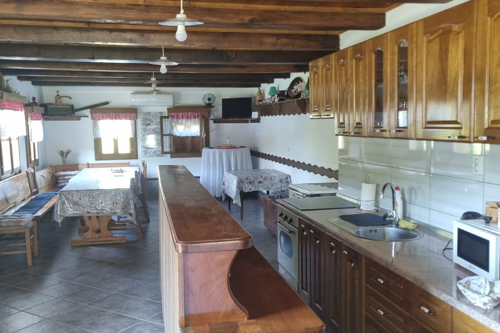Holiday Home Katica - Two-Bedroom Holiday Home-Innen