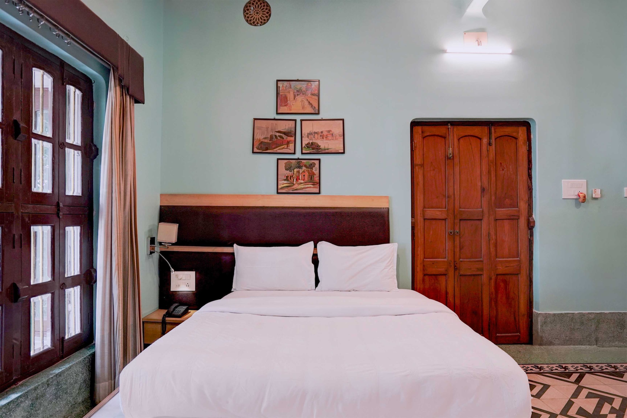 Townhouse Heritage Scindia Ghat