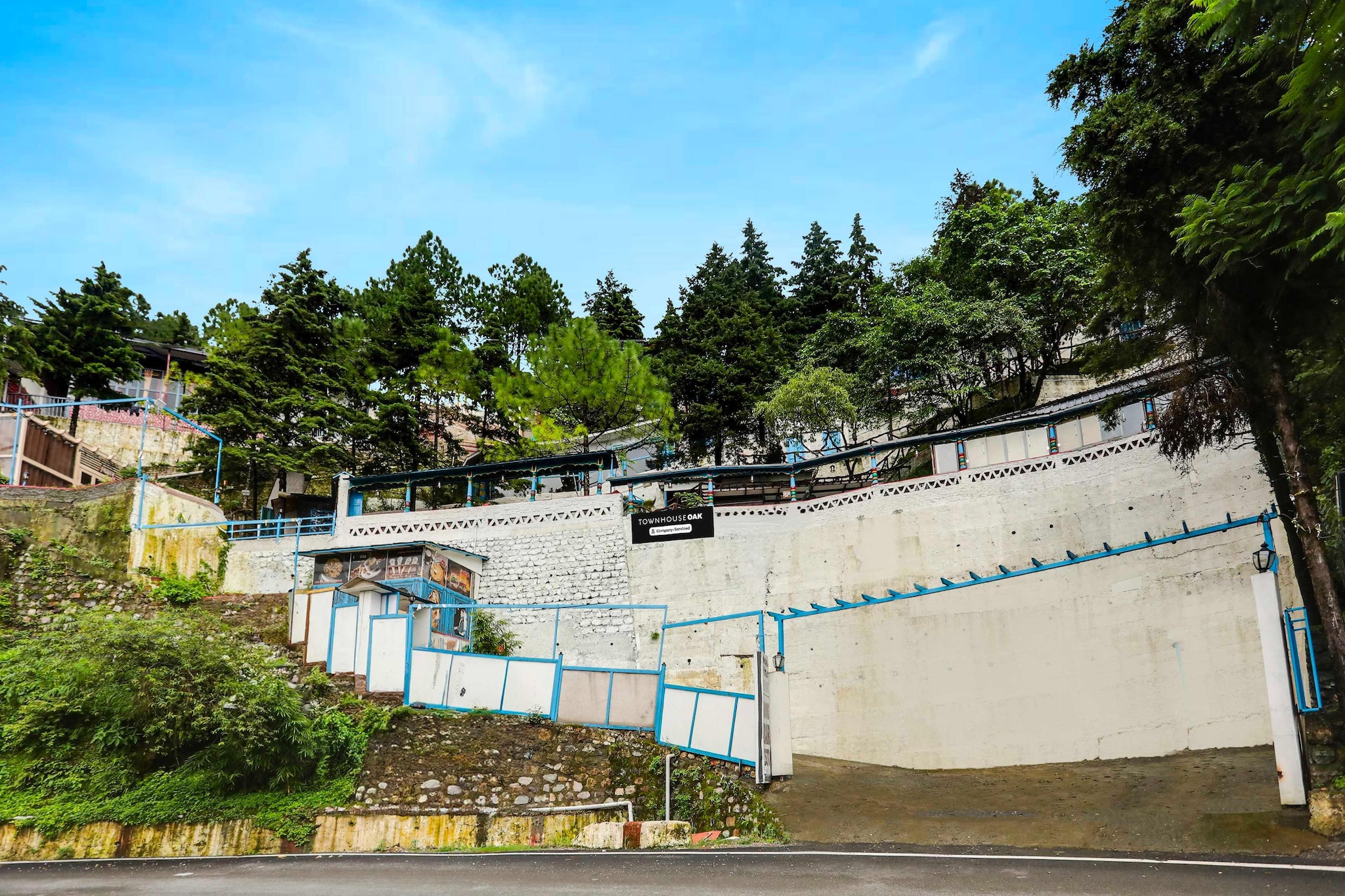 Townhouse Oak Mussoorie Lake