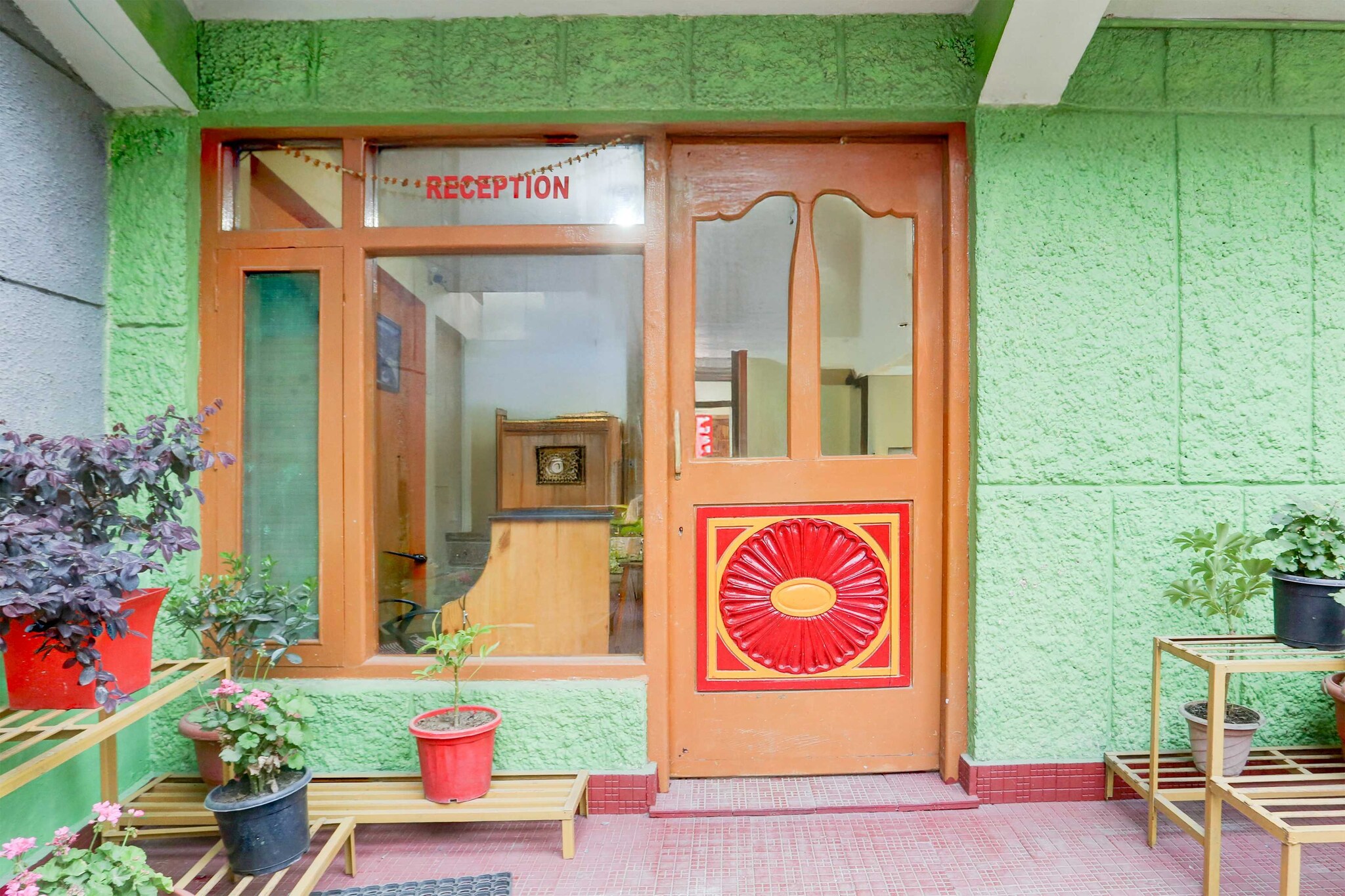 Collection O Mall Road Gurudwara Manali