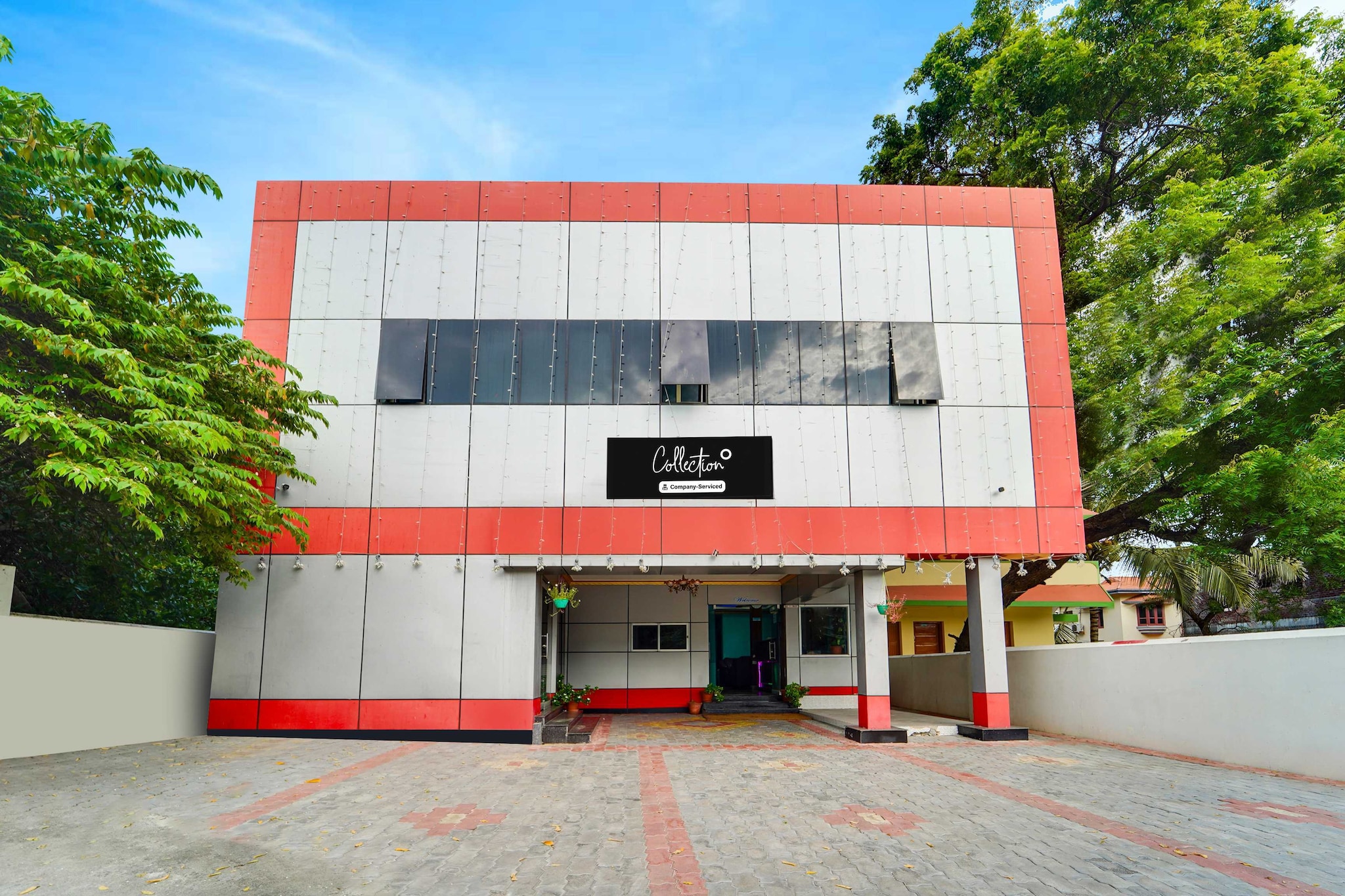 Collection O Kanyakumari Near Sunrise View