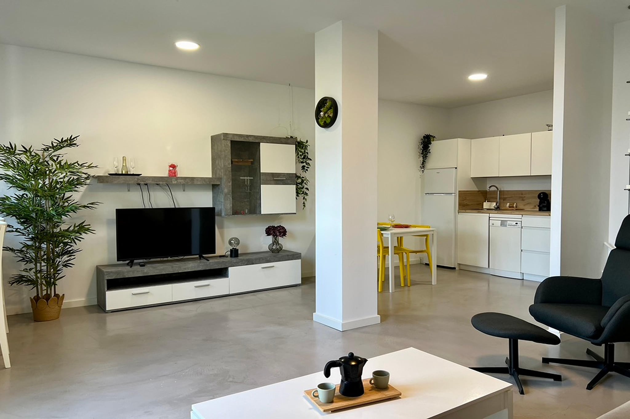 Casa Ecoloft-Living room