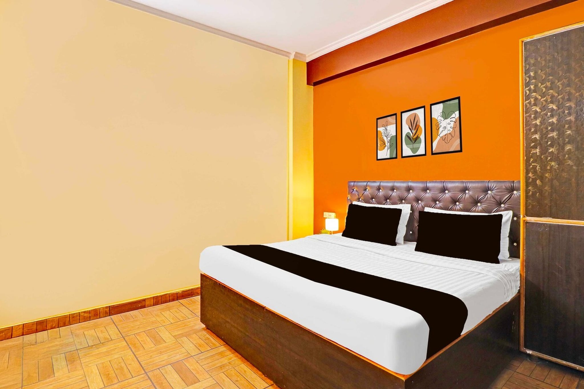 Collection O Vidhan Sabha Chowk