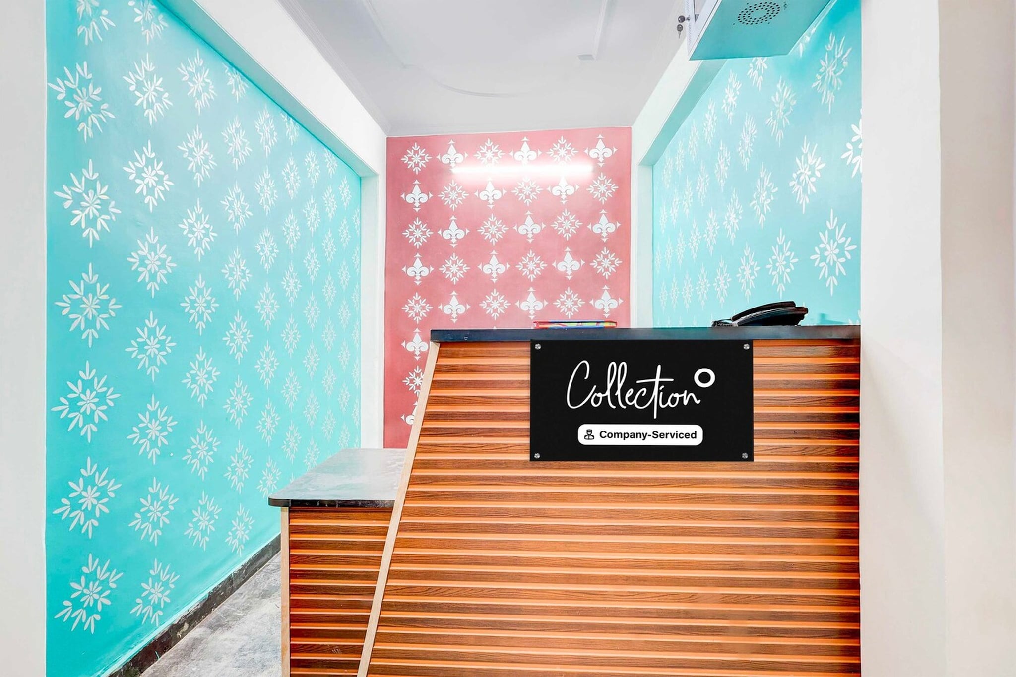 Ground floor: (bedroom(double bed, TV, seating area, air conditioning, telephone), bathroom(bathtub or shower, shower, washbasin, toilet, Towels incl., shampoo, body soap, hot water), lift)