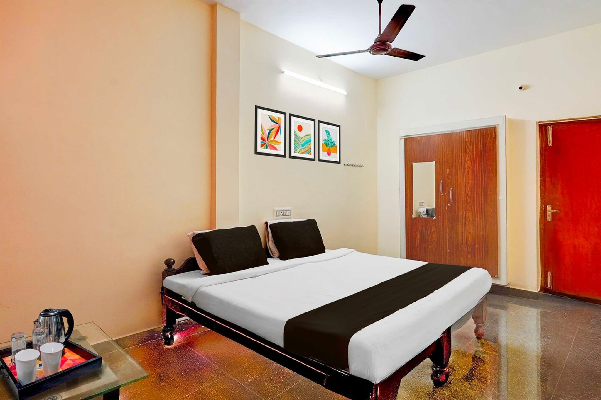 Collection O Poigai Near Airport is offering accommodation in Vellore. This 3-star hotel offers room service, a 24-hour front desk and free WiFi. The hotel has family rooms.

All guest rooms at the hotel come with a seating area, a flat-screen TV with satellite channels and a private bathroom with free toiletries and a bath or shower. The rooms at Collection O Poigai Near Airport feature air conditioning and a desk.

Tirupati Airport is 124 km from the property. 

1. Unmarried couples are warmly welcome at this property.
2. Guests with local ID proof are warmly welcome.
3.Early Check-In Policy: A full dayâ€™s room rate will be charged for check-ins before 6:00 AM. Complimentary early check-in is available between 6:00 AM and 10:00 AM, subject to room availability.
4.Foreign guests are welcome and allowed to stay at this property without any restrictions
Check-in is only available to guests aged 18 and above. Please provide a government-issued ID to confirmÂ yourÂ age.
