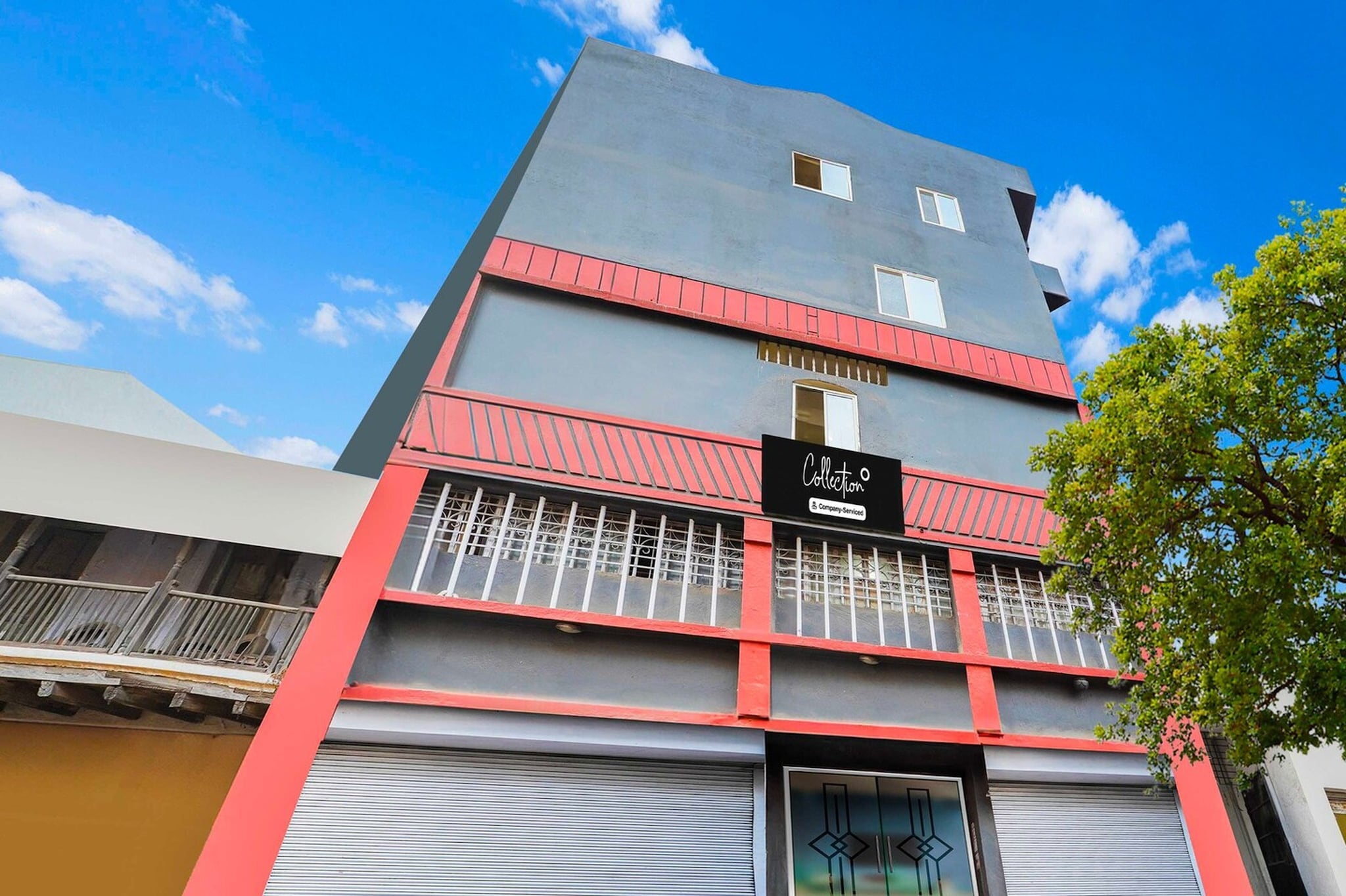 Collection O Upper Bazar