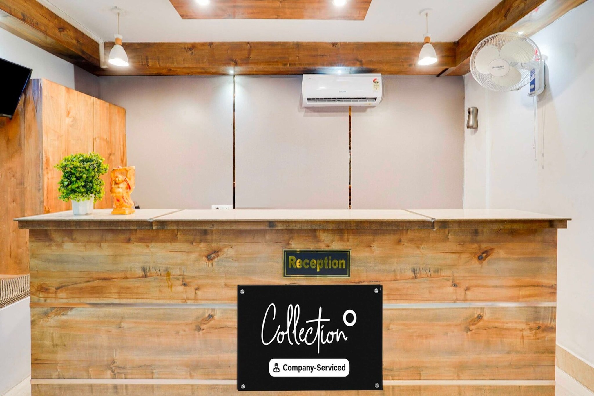 Collection O Upper Bazar