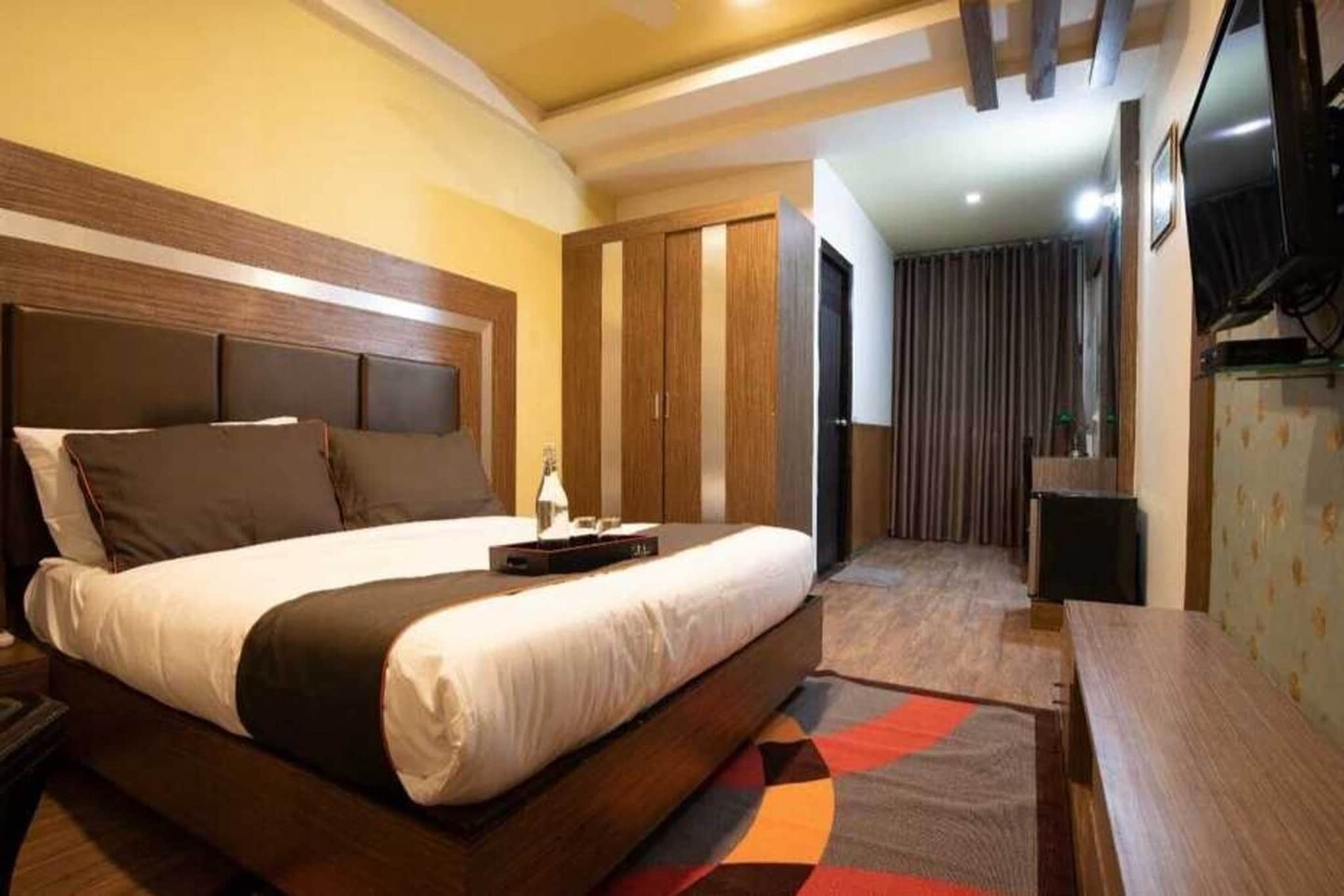 Collection O Thondayad Calicut