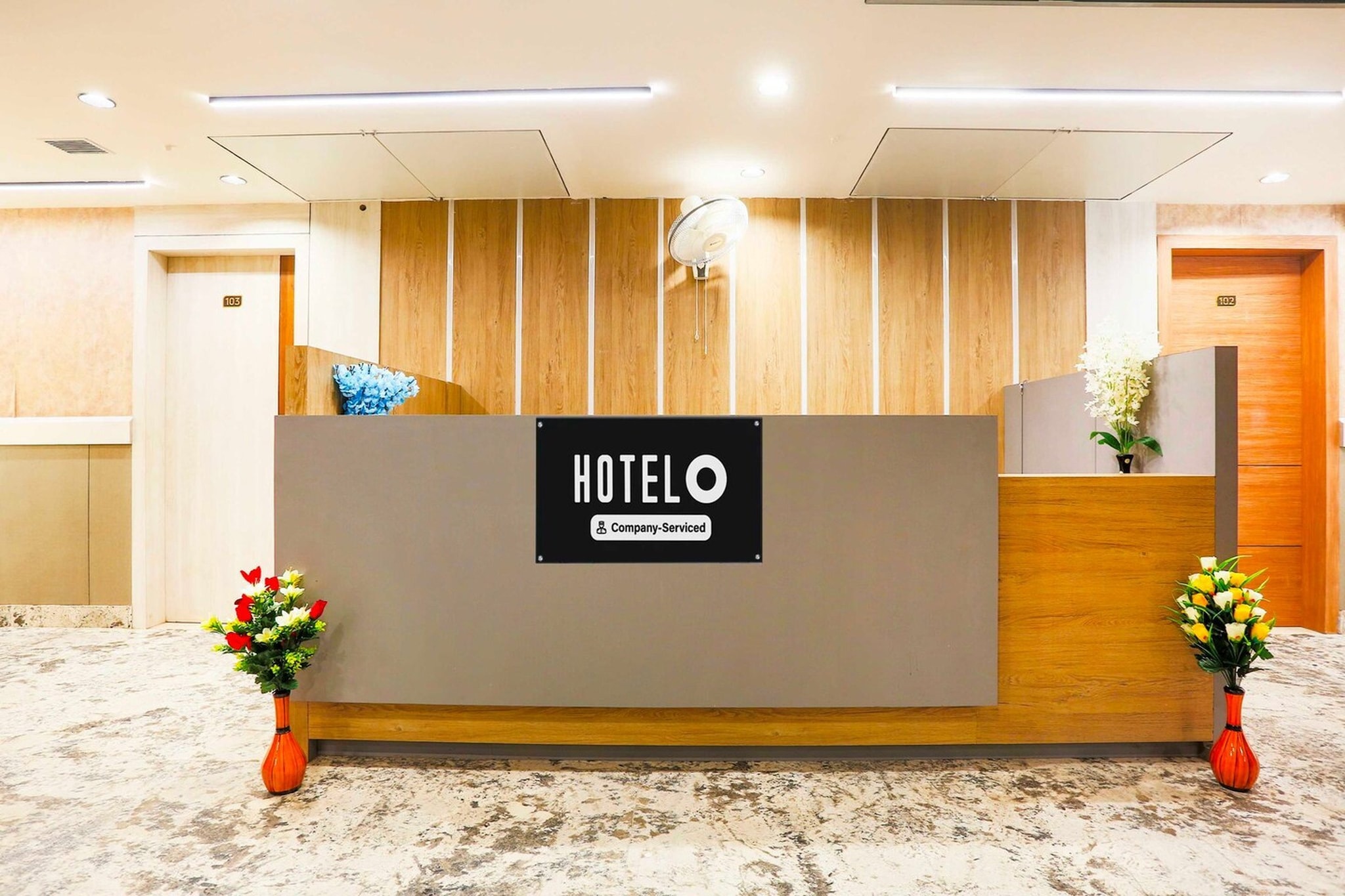 Ground floor: (bedroom(double bed, TV, seating area, air conditioning, telephone), bathroom(bathtub or shower, shower, washbasin, toilet, Towels incl., shampoo, body soap, hot water))