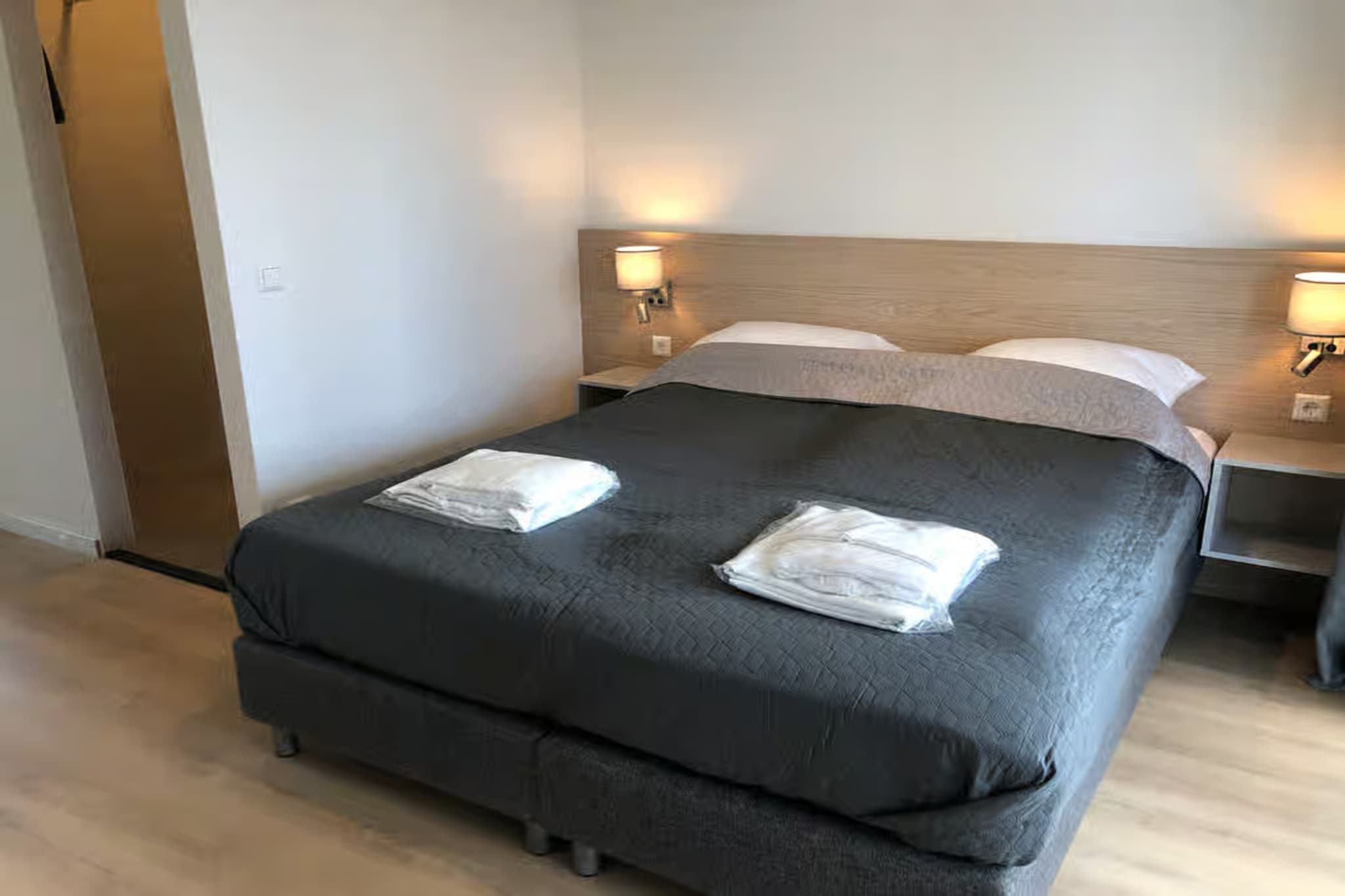 Plein 40 Lodge 12 - New