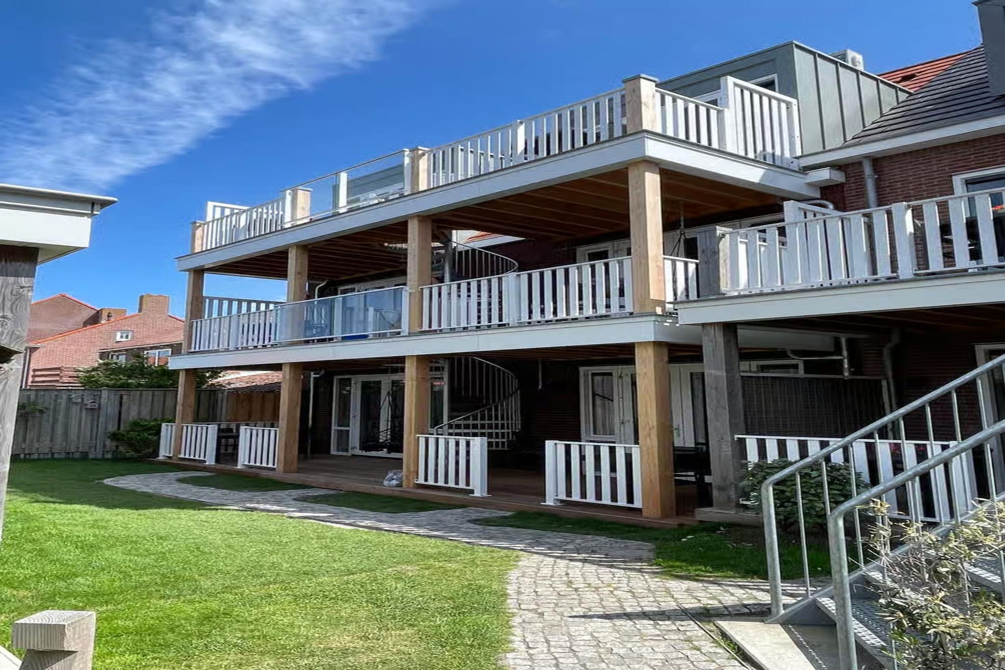 Plein 40 Lodge 13 - New-Tuinen zomer