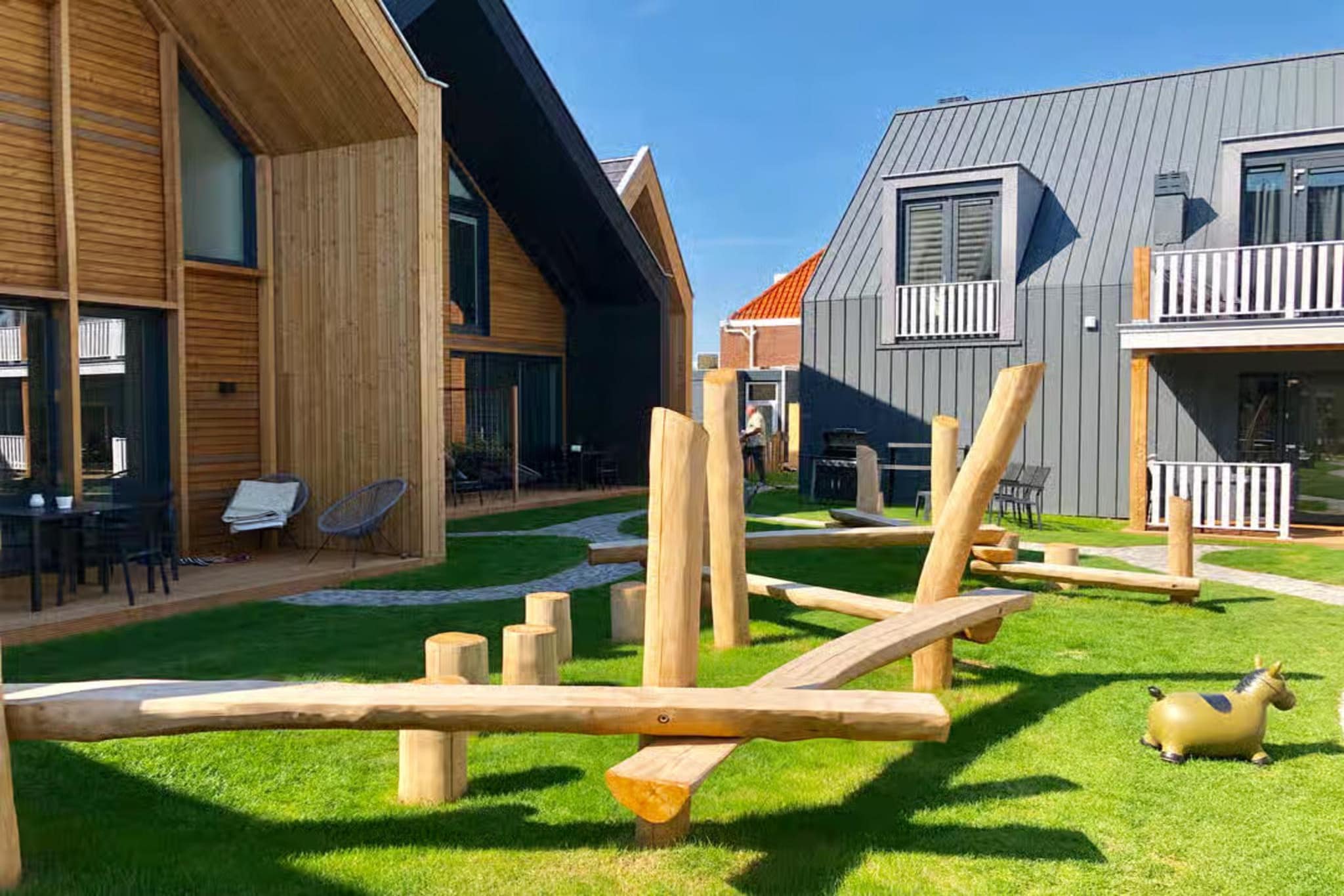 Plein 40 Lodge 23-Jardins en été