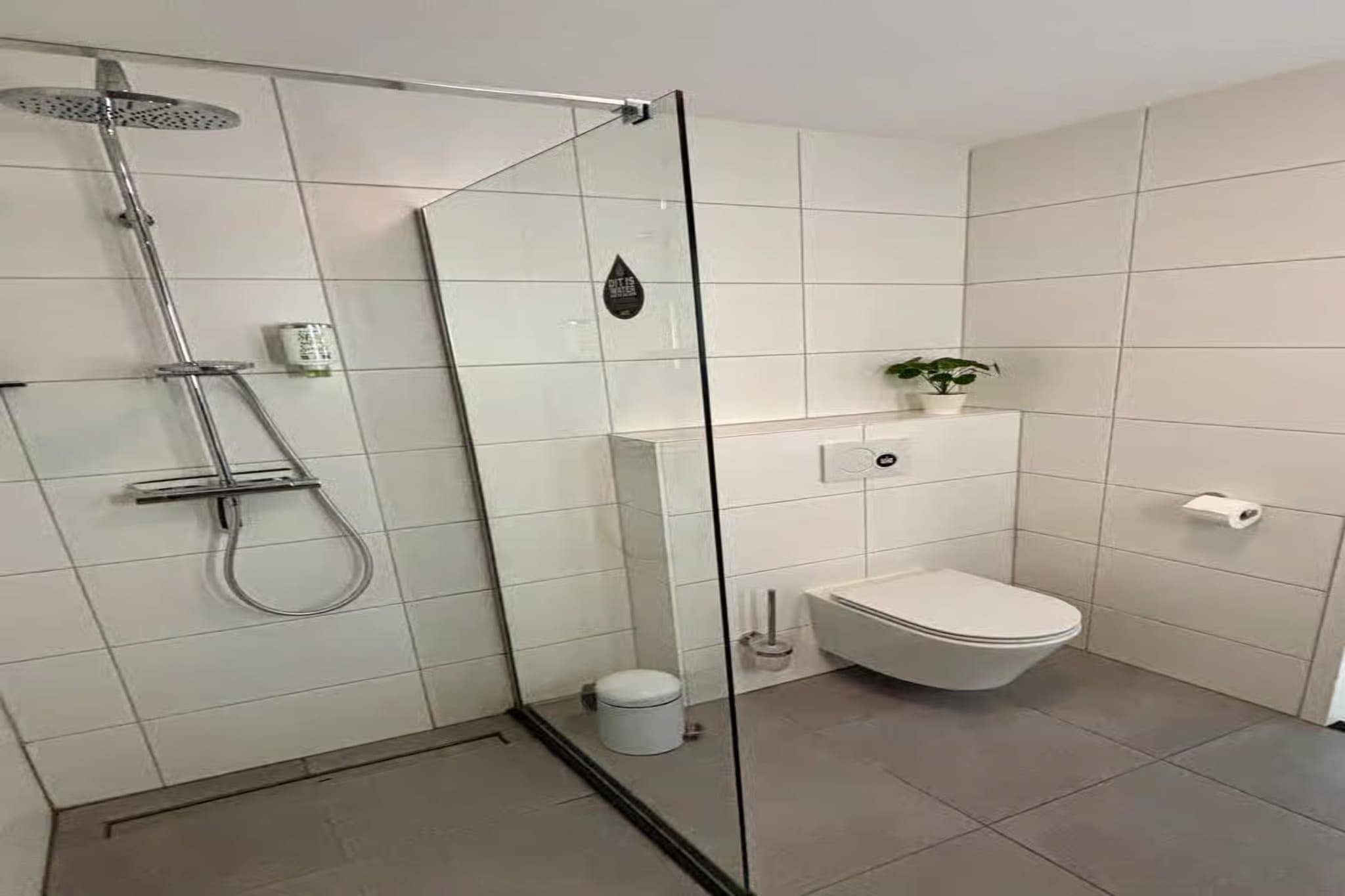 Plein 40 Lodge 24-Bathroom