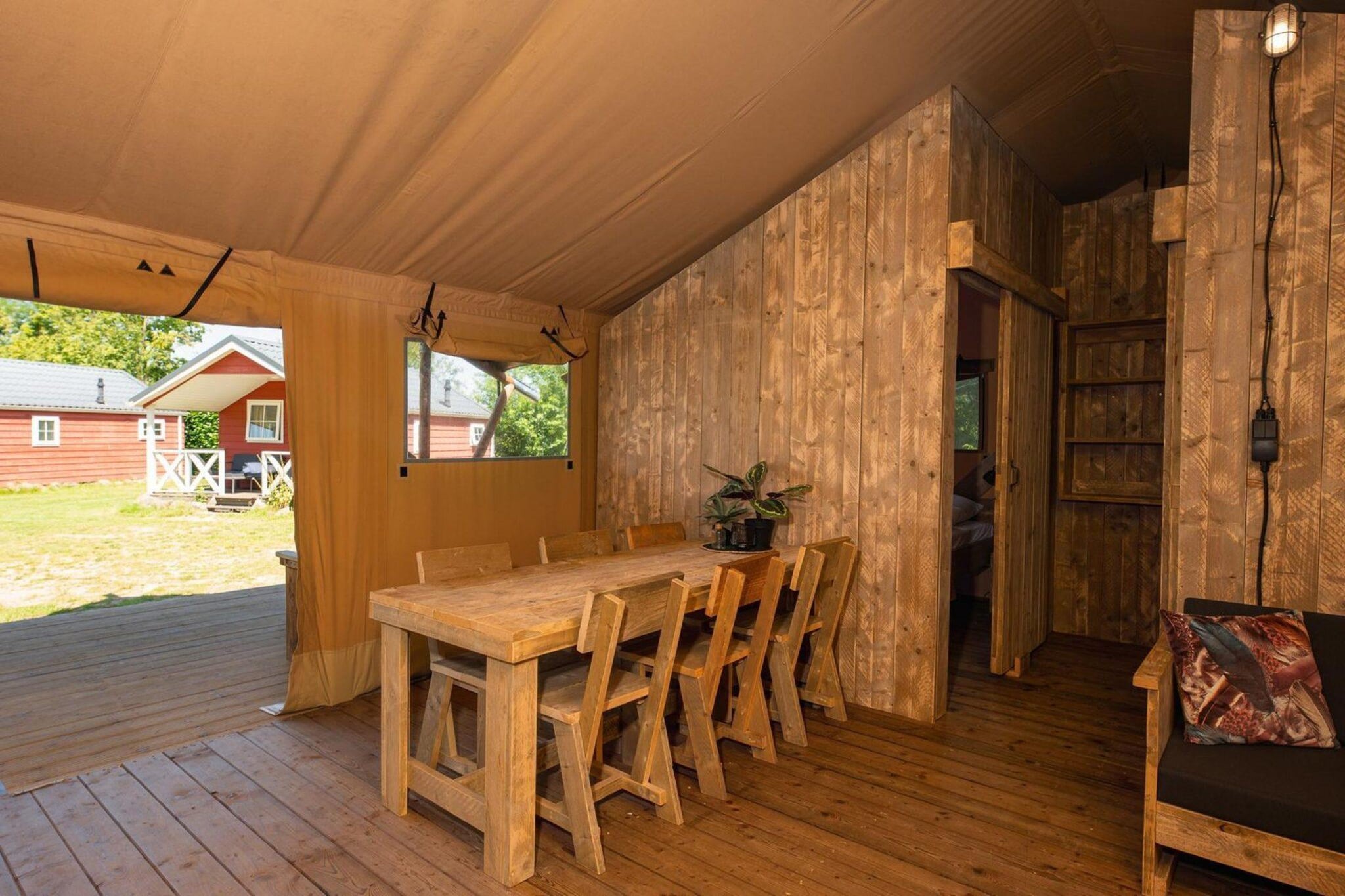 Safari tent with private bathroom | 8 people