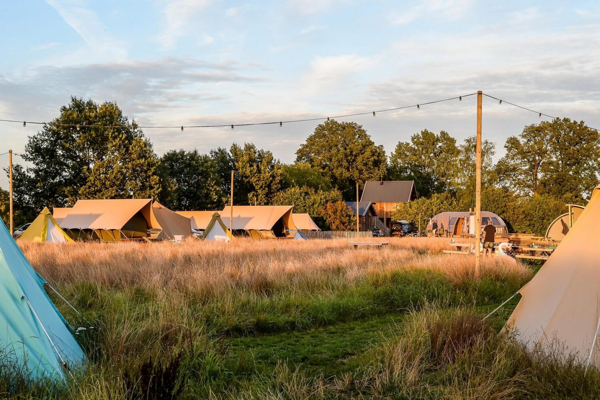 Group accommodation (6x luxury glamping tent) I 32 people - Zones été à 1 km