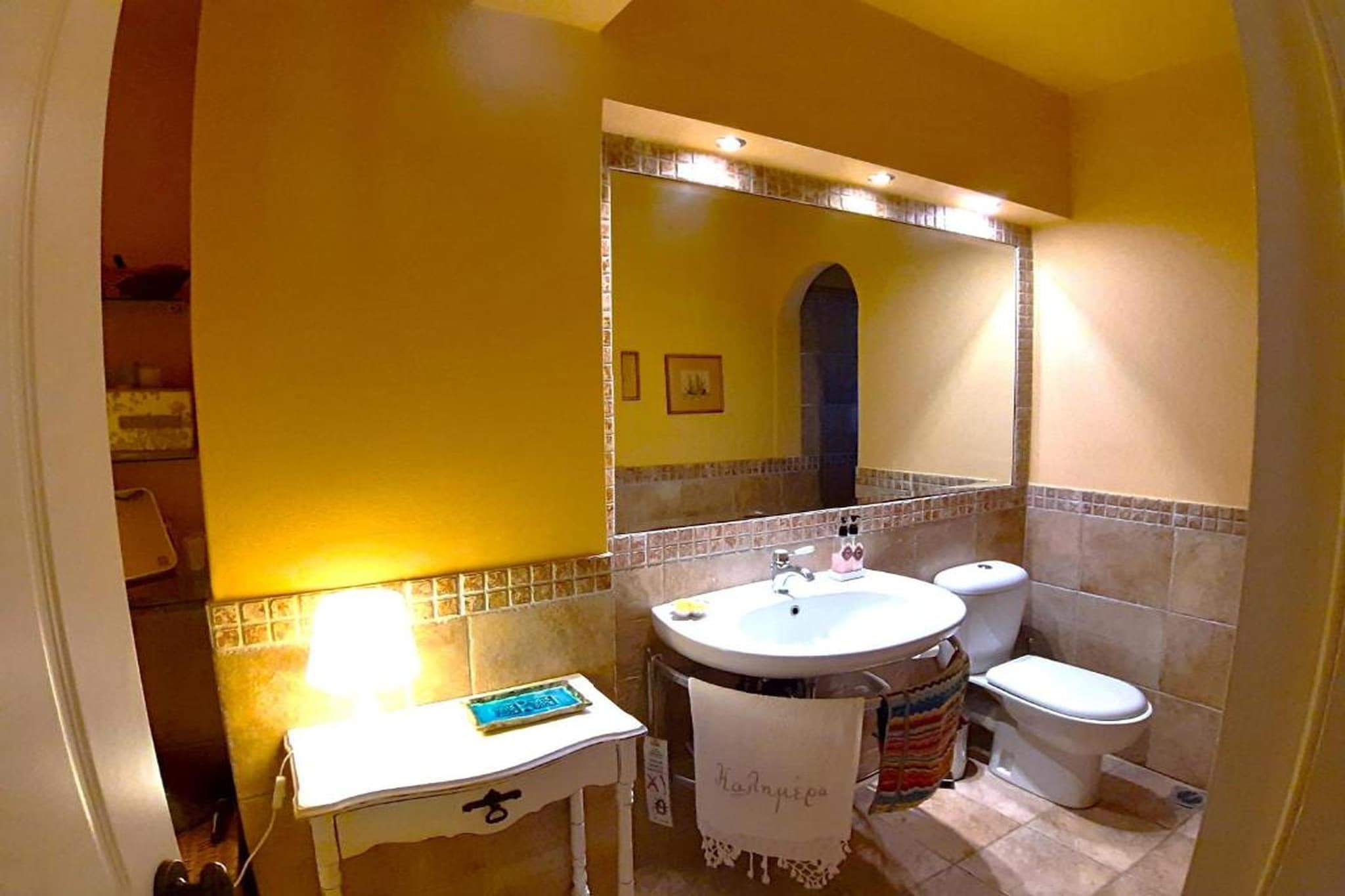 Beachfront Skaloma Villa-Badkamer