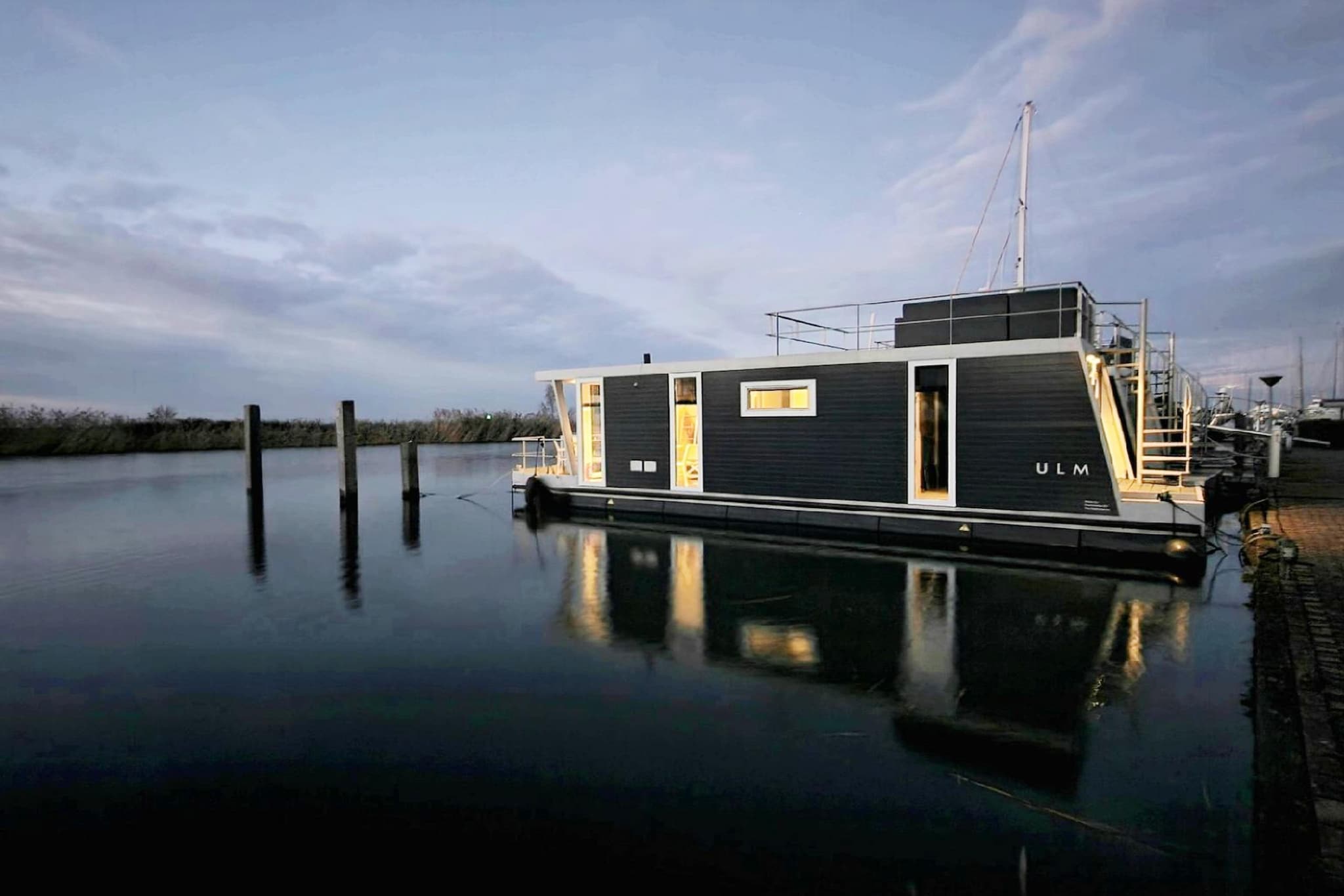 Havenlodge with roof terrace and balcony (4-6 pers) Lelystad - Extérieur été