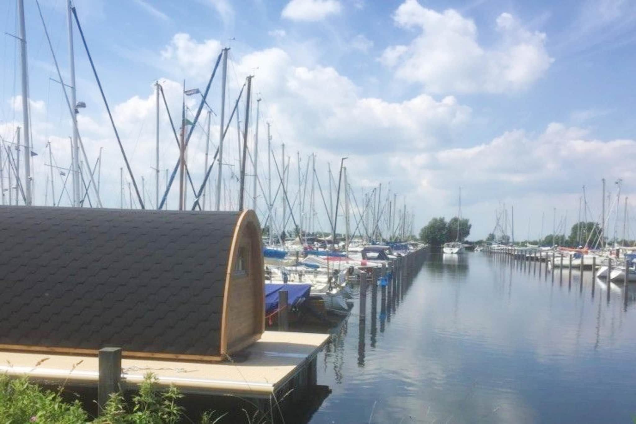 Water Bubble Marina Muiderzand Almere - Cuisine