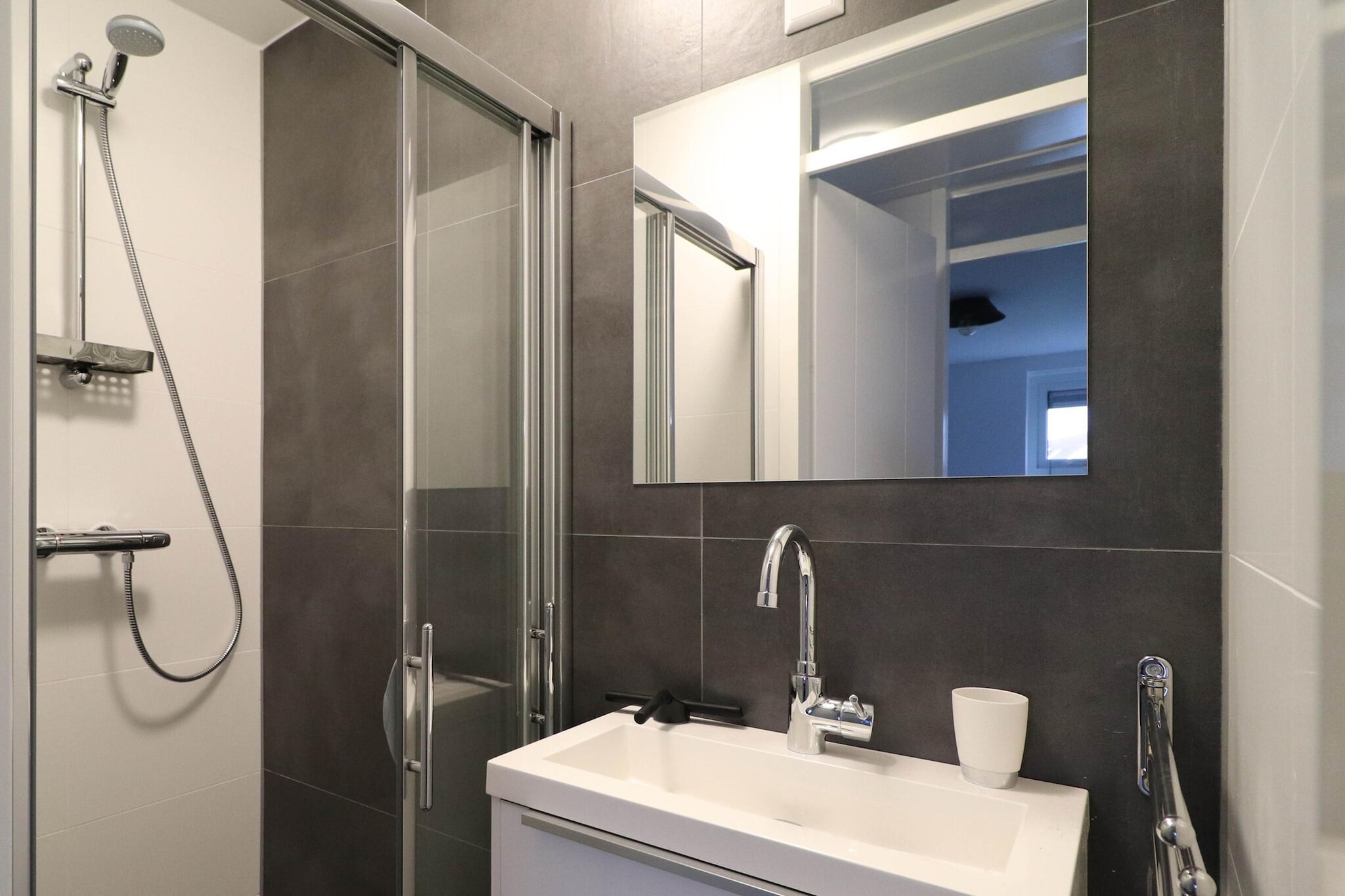 Star+ - 6 persons - Bathroom