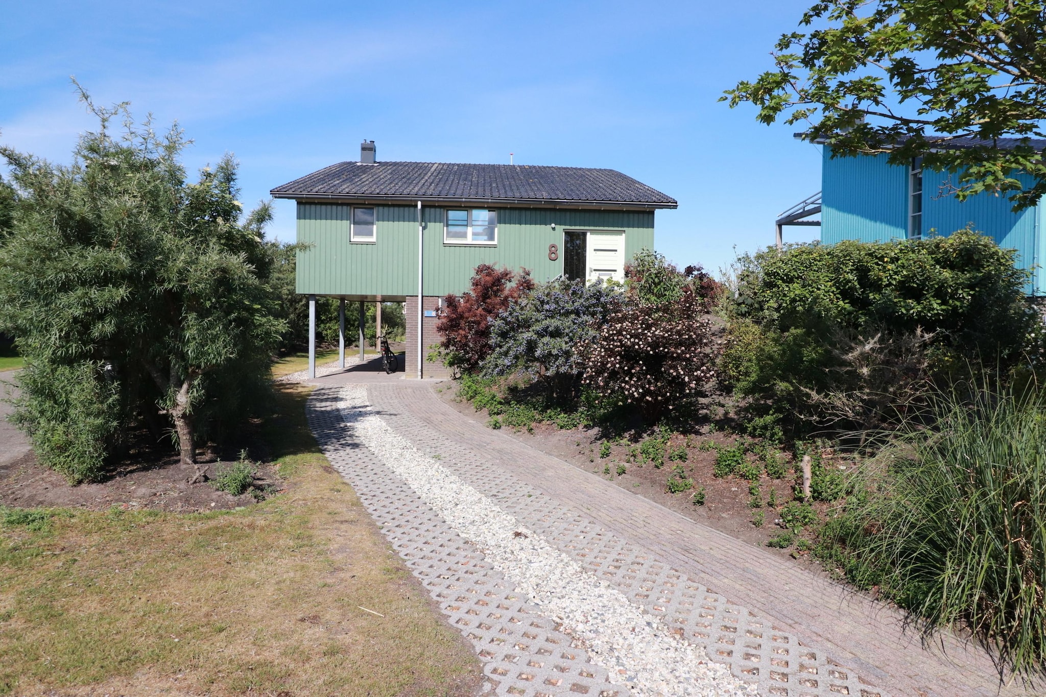 Exterior Summer