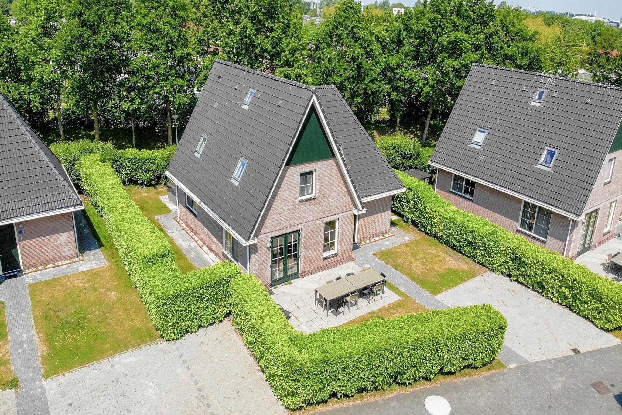 Beach Villa Royale with Wellness Hot Tub & Sauna - 10 persons - Außenbereich Sommer