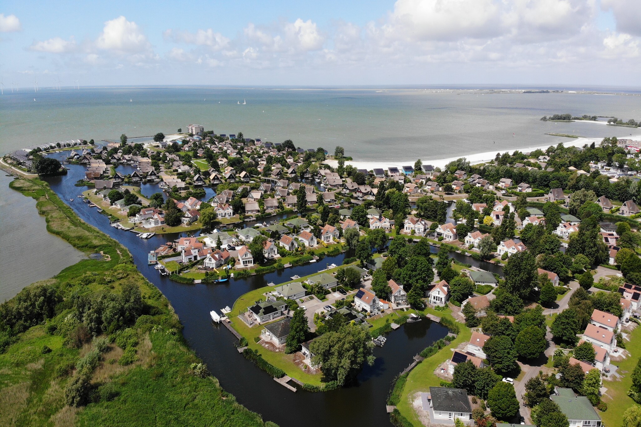Solo+ XL - 6 persons - Areas within 1km in summer