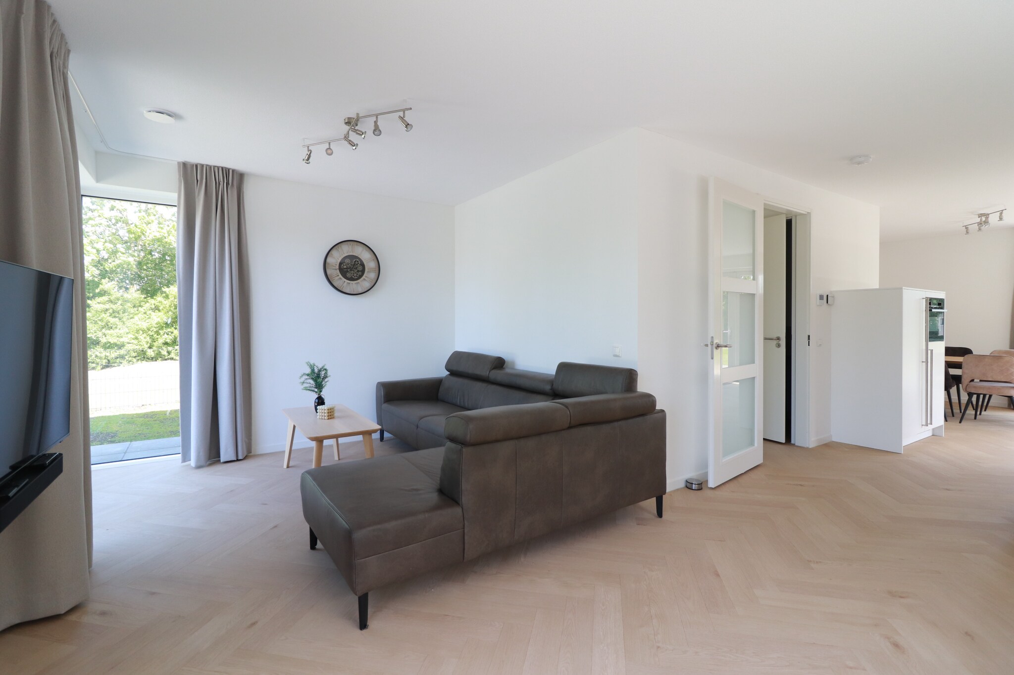 Solo+ XL - 6 persons - Living room