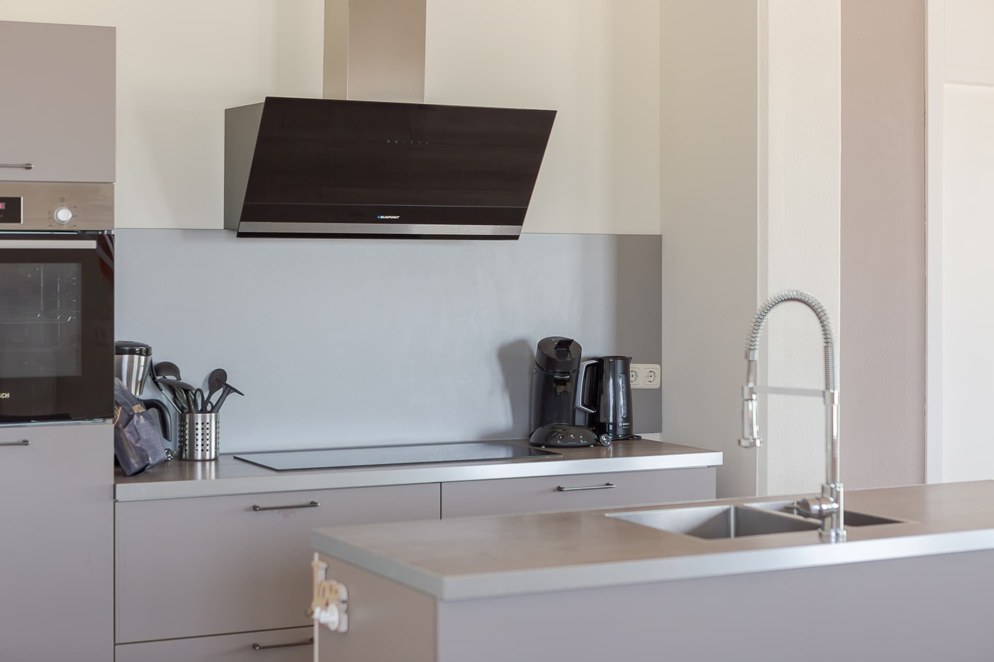Corner Apartment on the Beach with IJsselmeer View - Zuiderzee State+ XL 1 - Kitchen