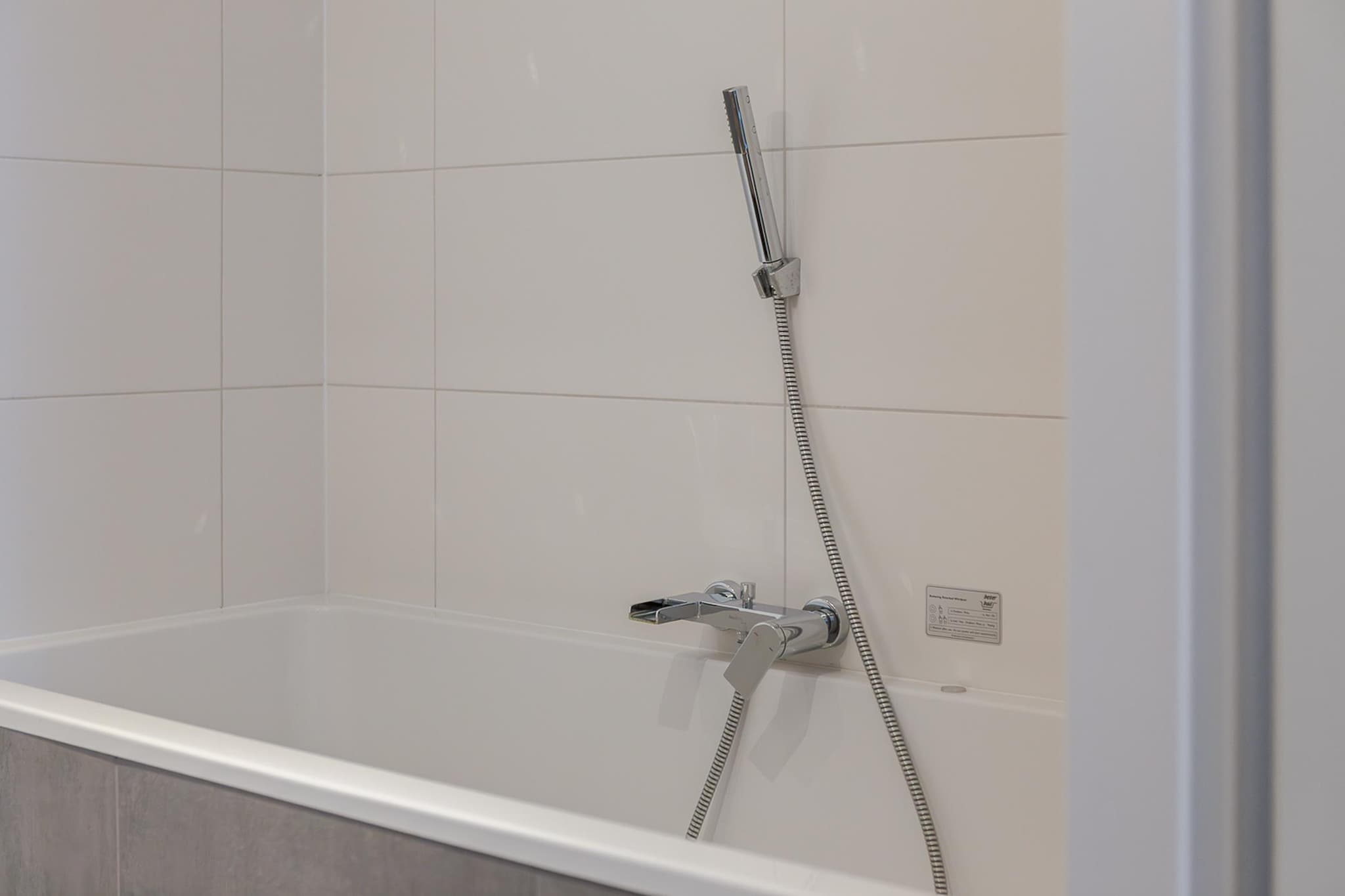 Corner Apartment on the Beach with IJsselmeer View - Zuiderzee State+ XL 1 - Bathroom