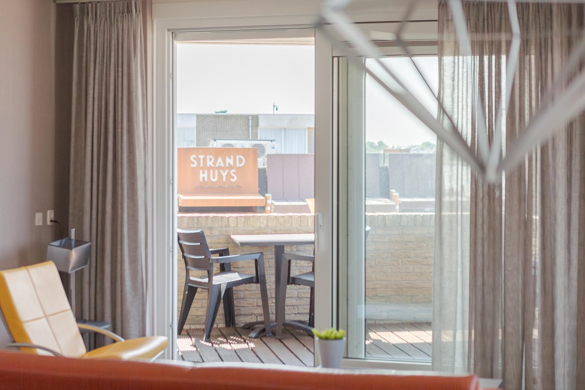 Corner Apartment on the Beach with IJsselmeer View - Zuiderzee State+ XL 1 - Terrace balcony