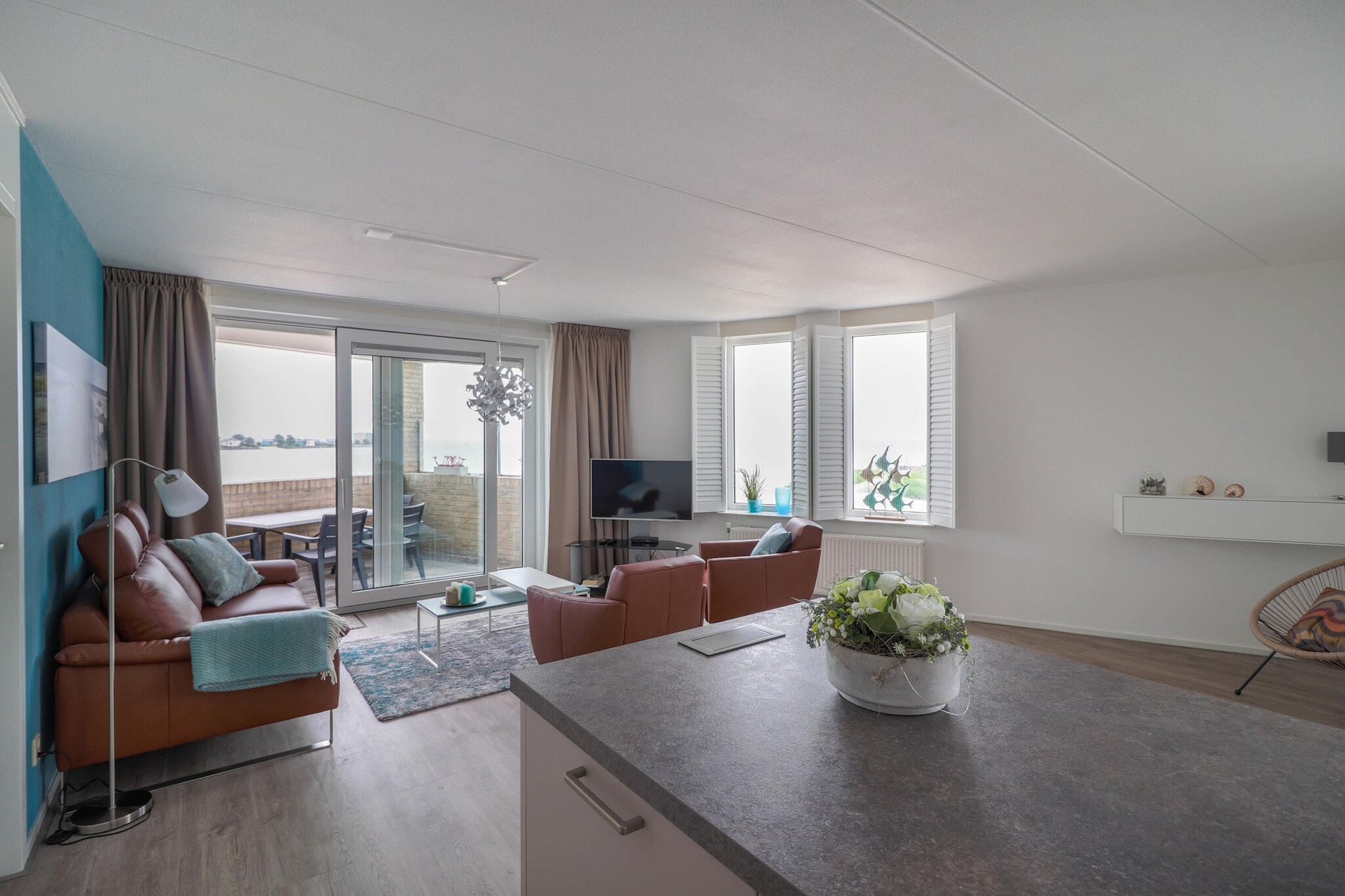 Corner Apartment on the Beach with IJsselmeer View - Zuiderzee State+ XL 2 - Living room