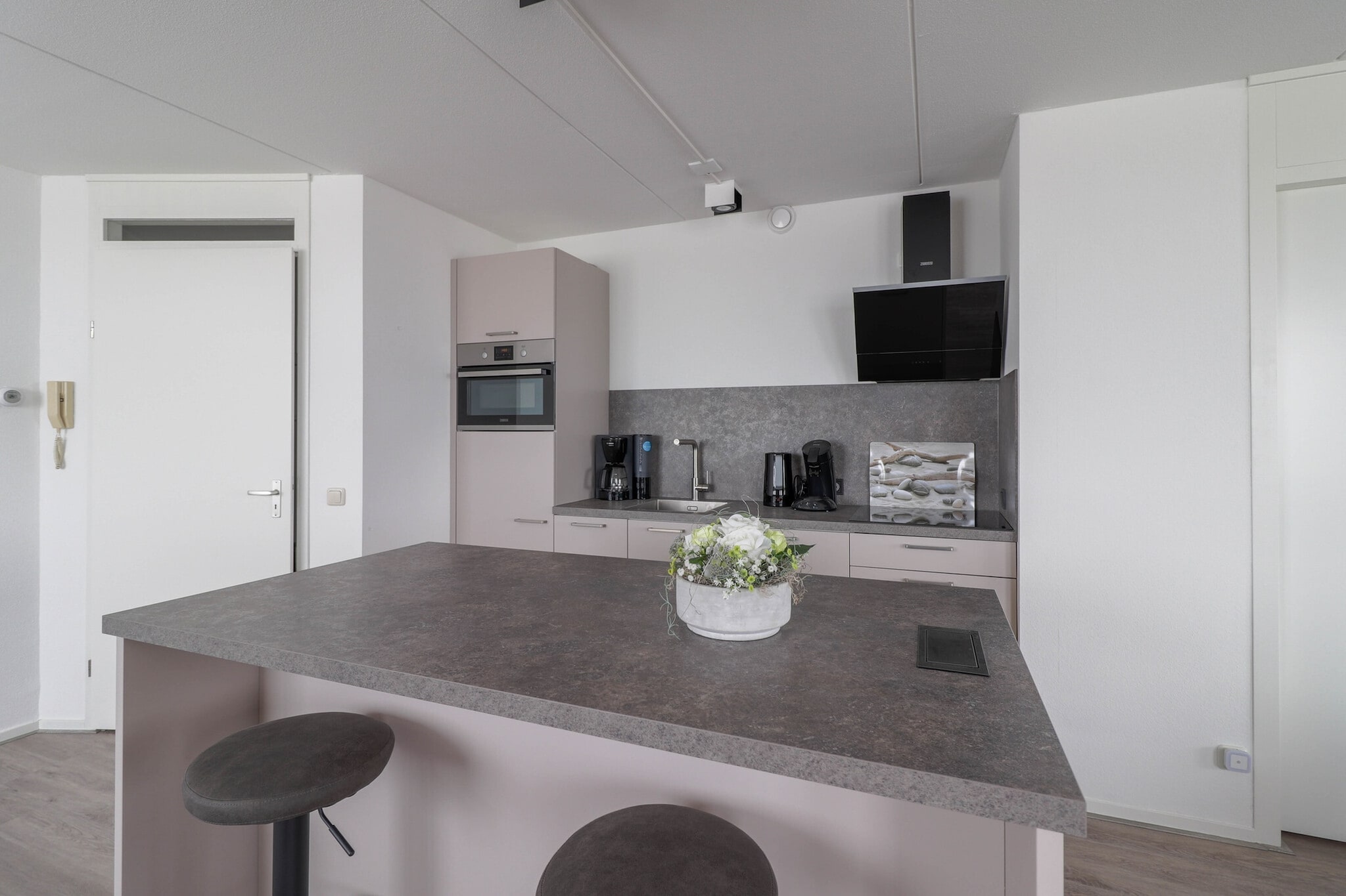 Corner Apartment on the Beach with IJsselmeer View - Zuiderzee State+ XL 2